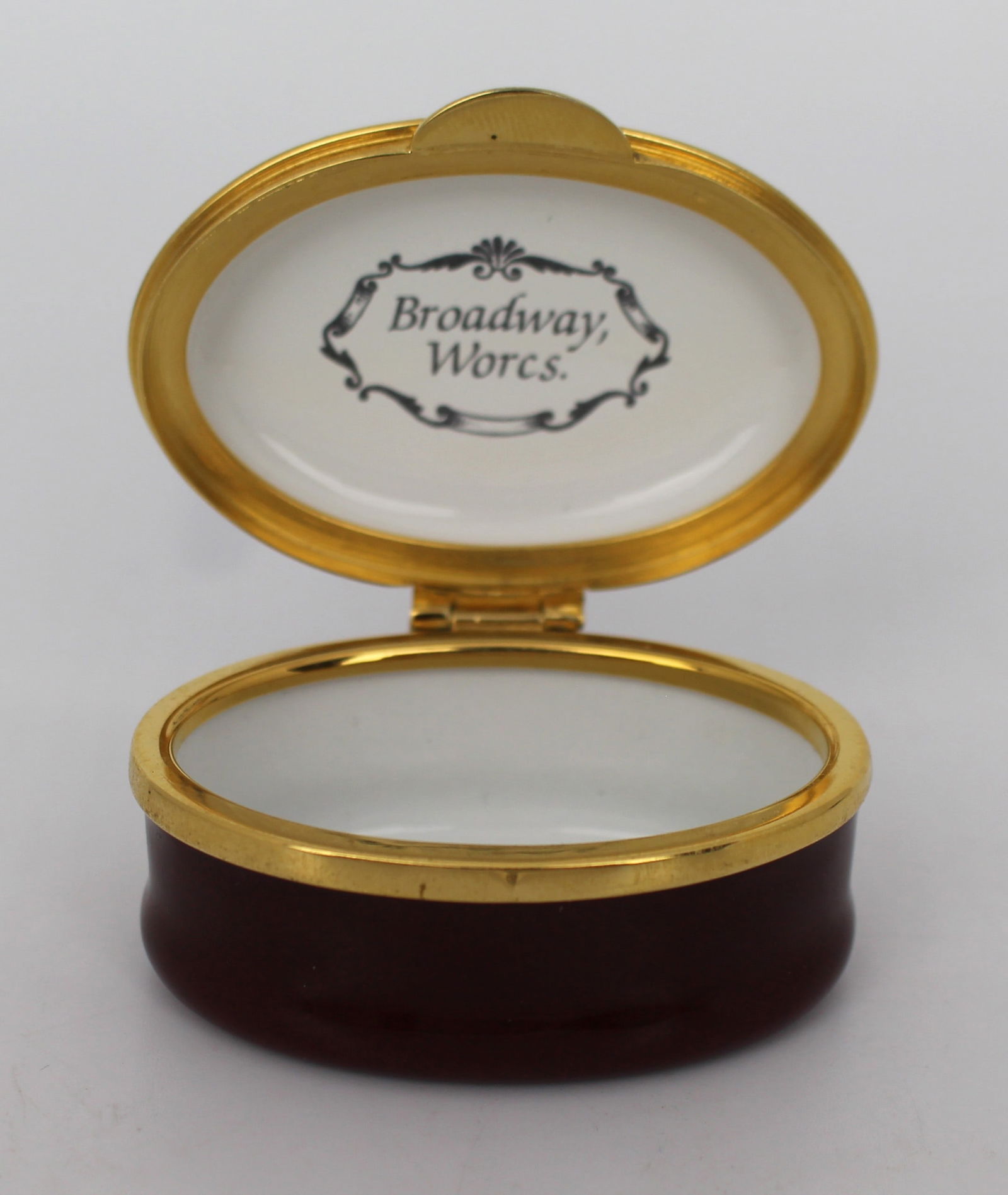 Collection of 3 Vintage Enamel Pill Boxes Halcyon Days - 9