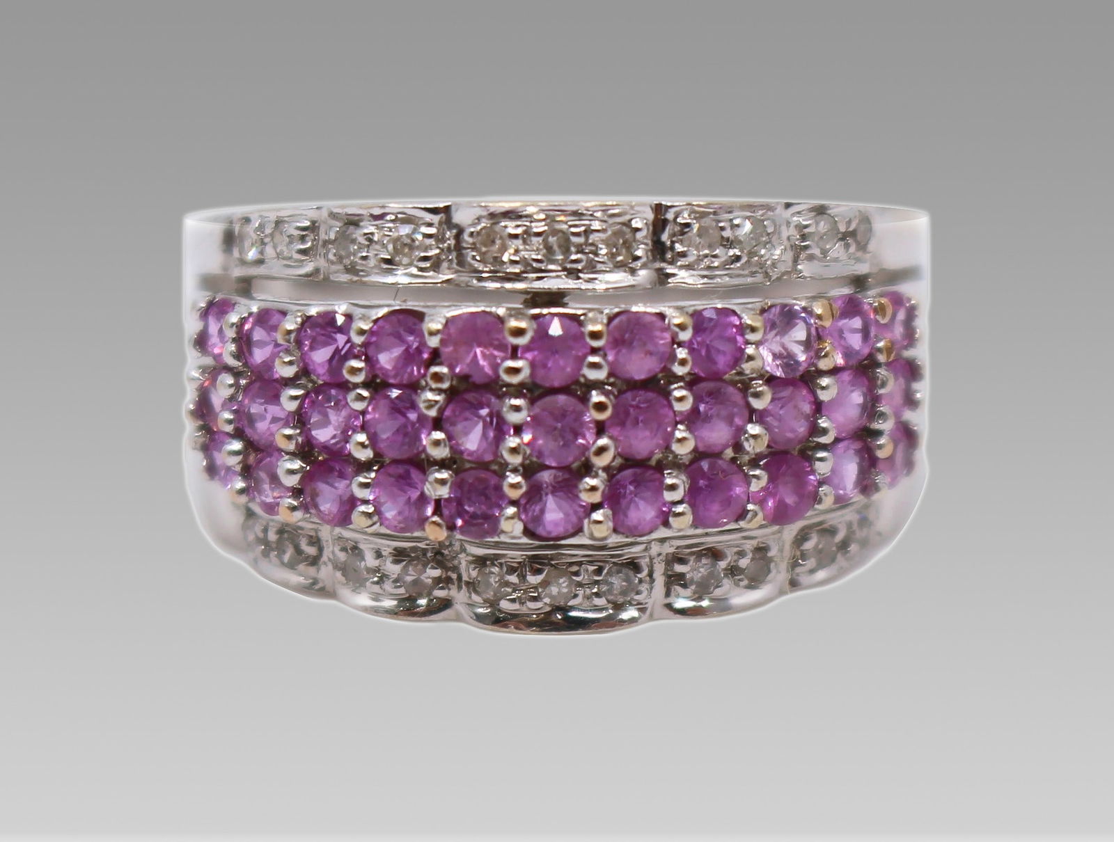 Pink Sapphire & Diamond 18ct White Gold Band Ring: Title: Pink Sapphire & Diamond 18ct White Gold Band Ring Description: Pink Sapphire & Diamond 18ct White Gold Band Ring Vintage, 20th c. Pink sapphire & diamonds, 18ct white gold 