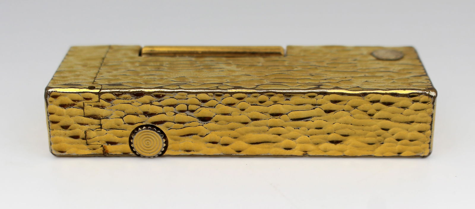 Dunhill Swiss-Made Gold-Plated “Bark” Finish Lighter, c.1965 - 3
