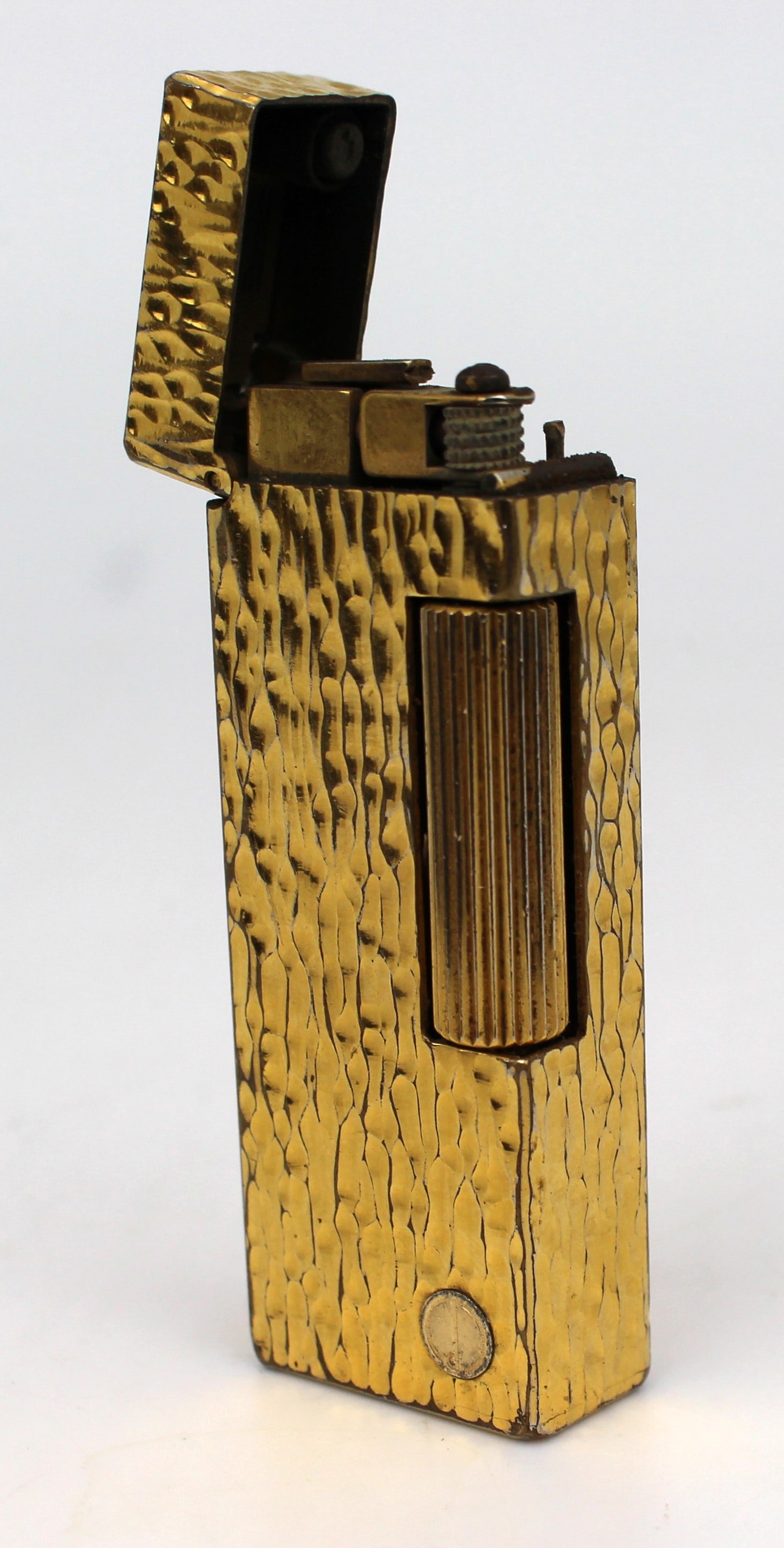 Dunhill Swiss-Made Gold-Plated “Bark” Finish Lighter, c.1965 - 5