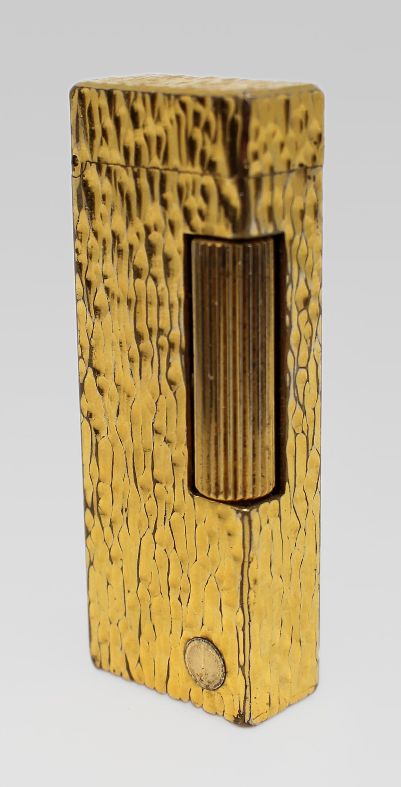 Dunhill Swiss-Made Gold-Plated “Bark” Finish Lighter, c.1965 - 7