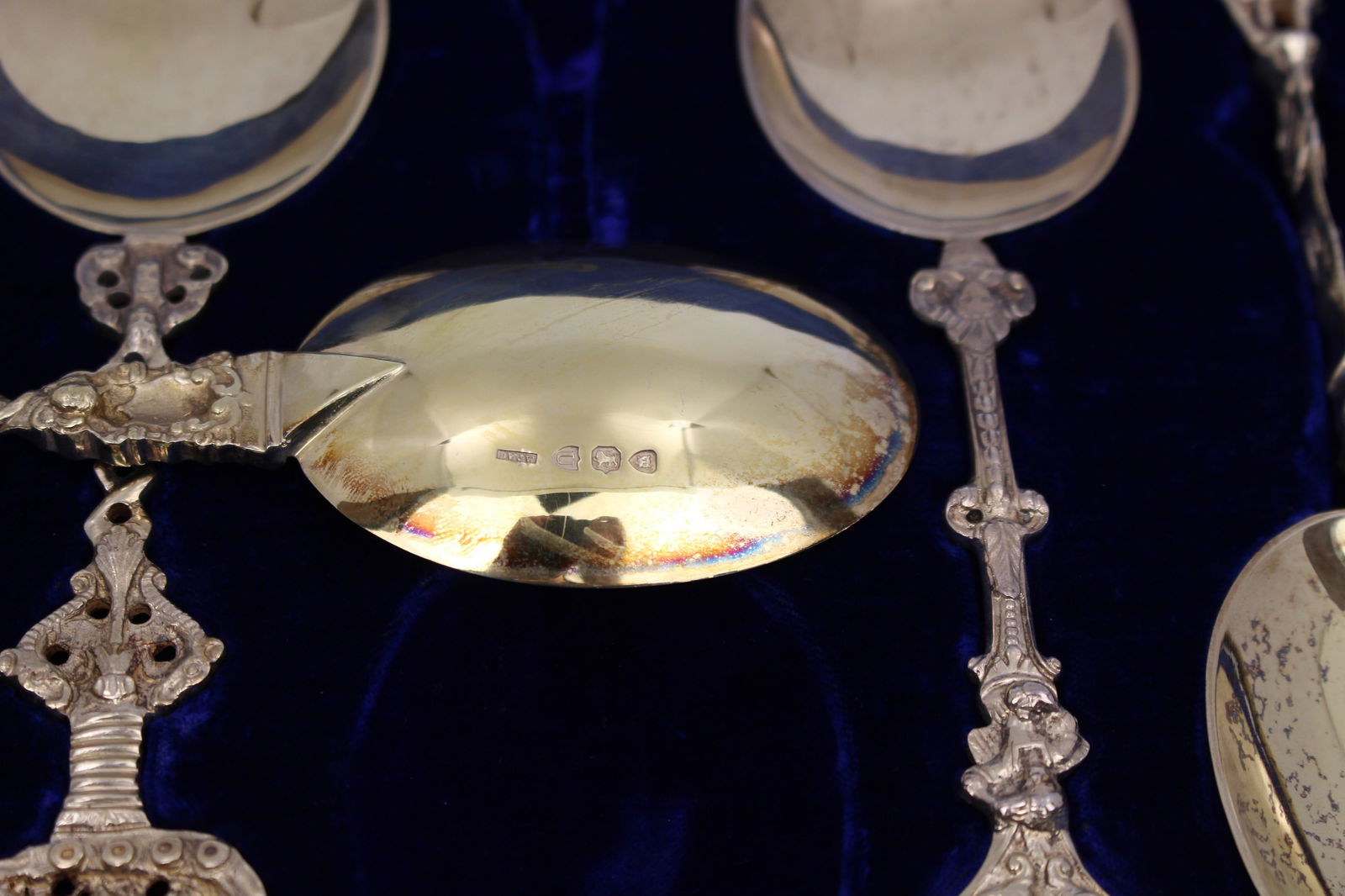 Cased Set of 6 Silver Gilt Spoons - 5