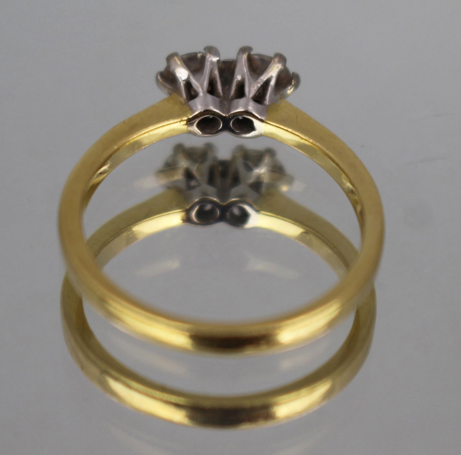 Vintage 18ct Gold Twin Diamond Ring - 4