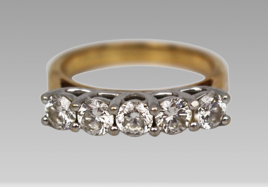 1.02 Carat Diamond Ring (1 of 7)