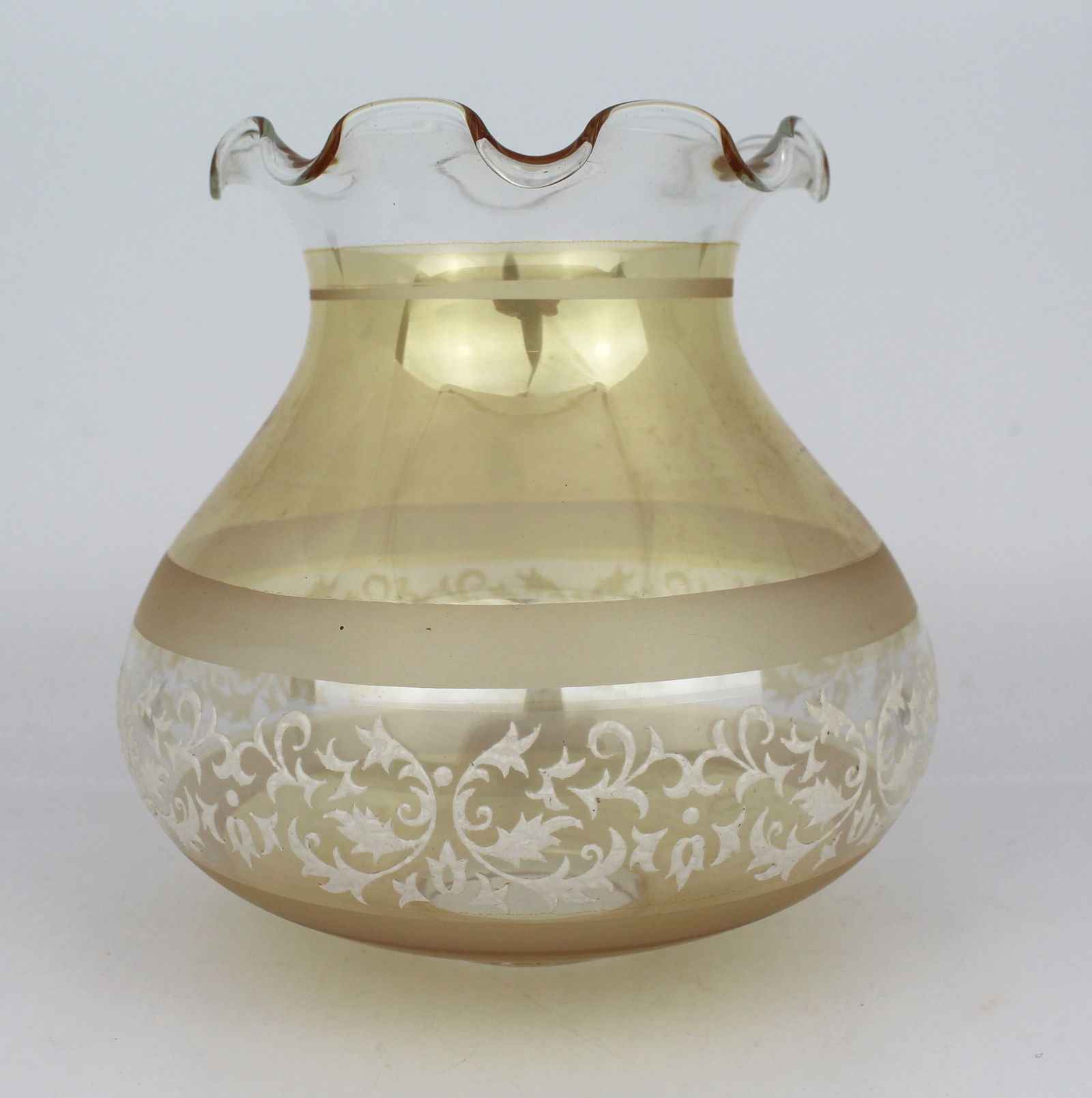 2 x Vintage Acid Etched Fancy Bell Form Glass Lampshades (1 of 4)