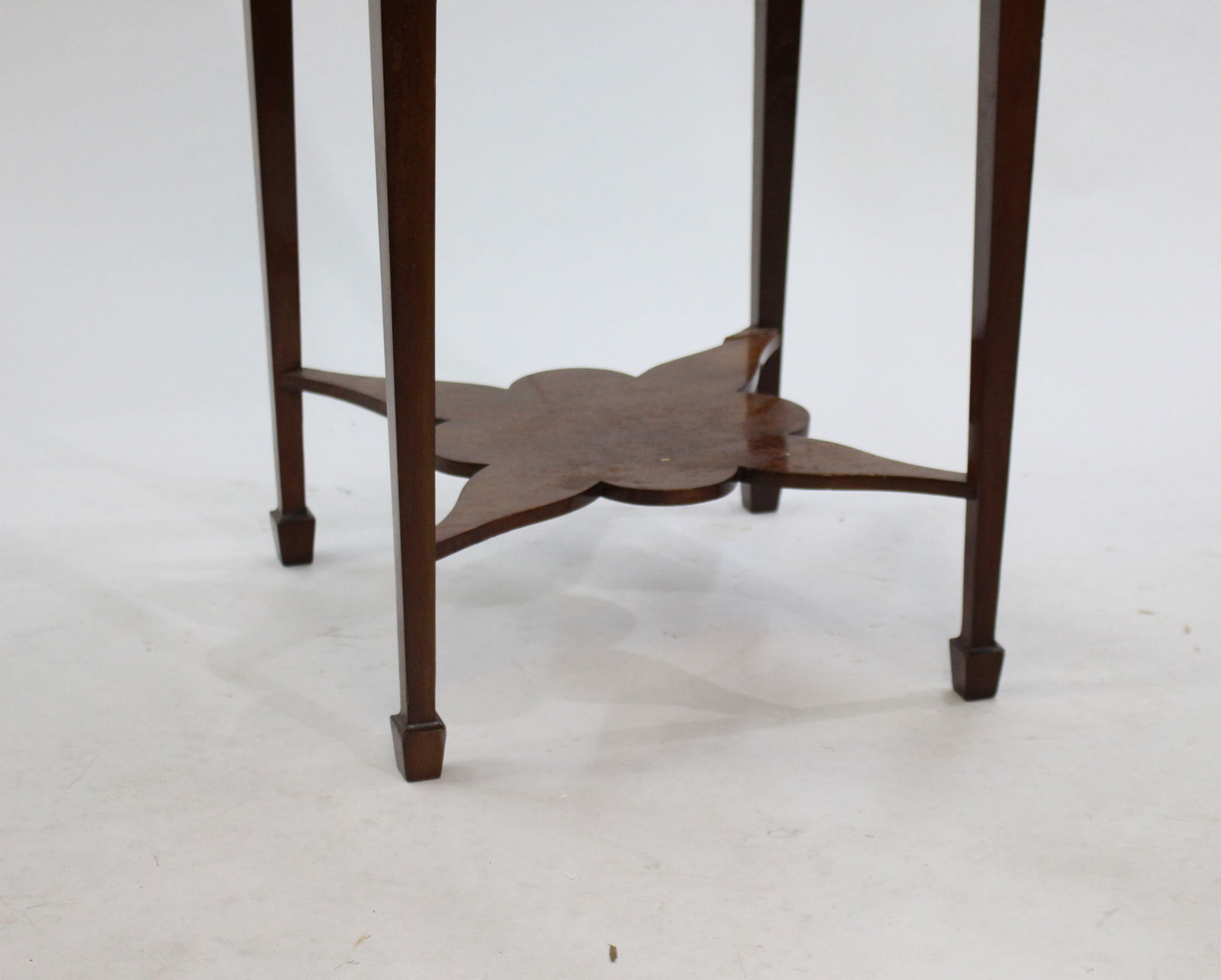 Regency Era Mahogany Works Table with Decorative Inlay - 4