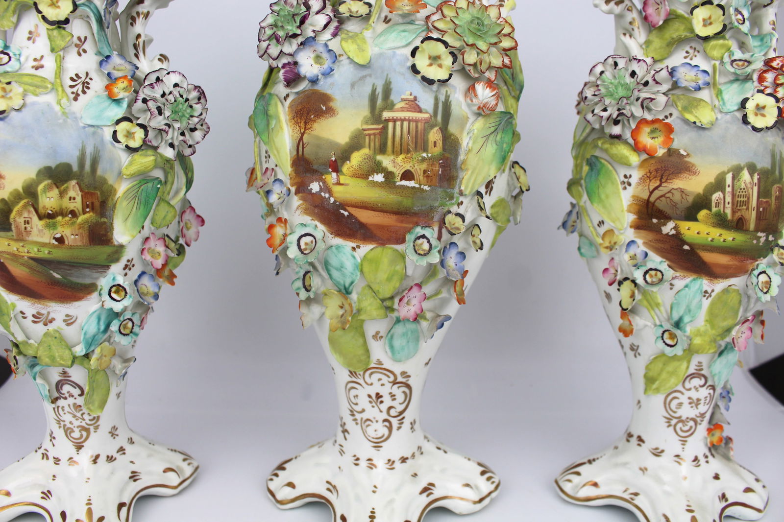Garniture of Three English Flower-Encrusted Porcelain Vases, c.1850 (probably Samuel Alcock & Co.... - 14