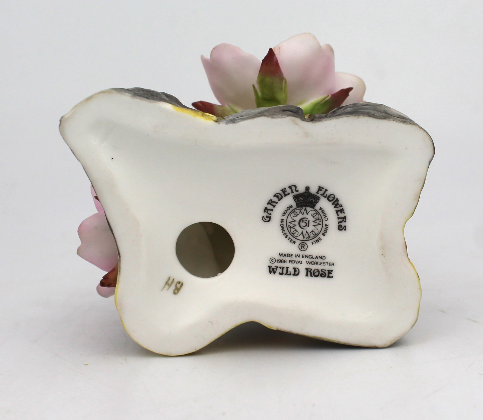 Royal Worcester Wild Rose Garden Flowers - 3