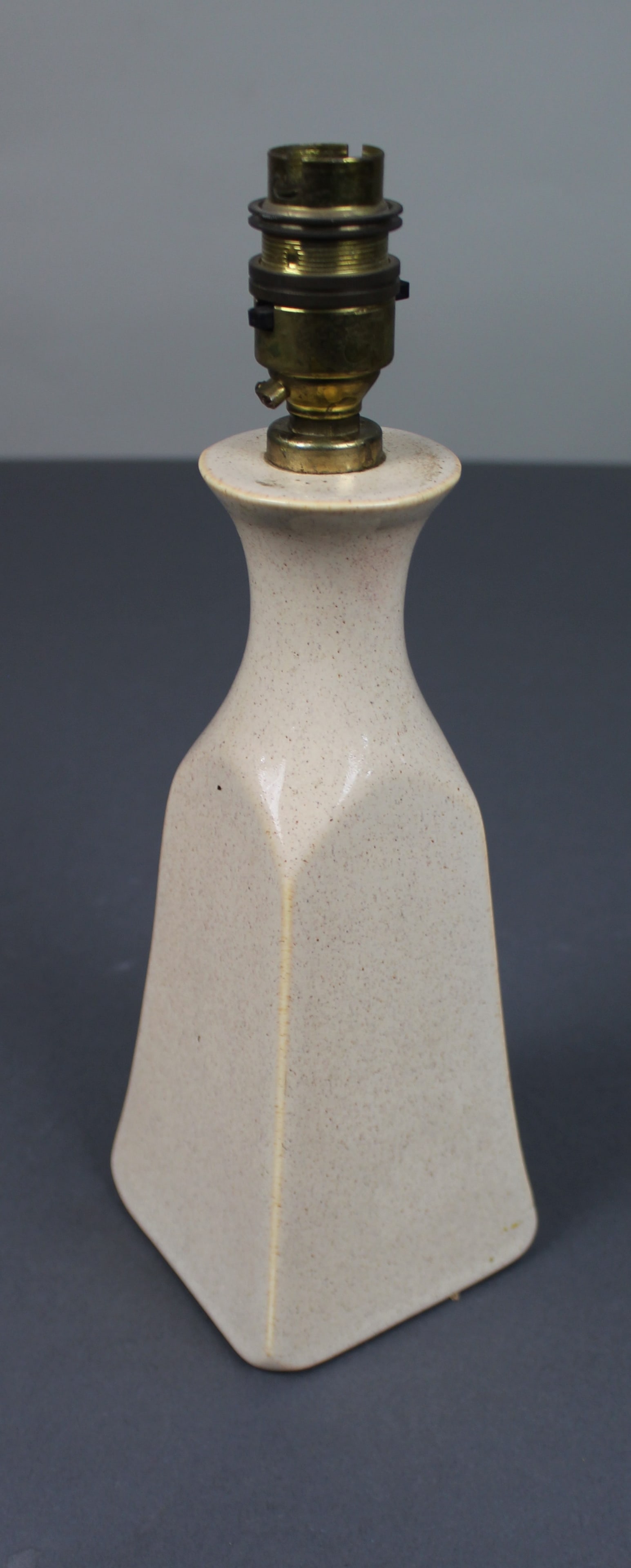 Vintage Art Deco Table Lamp: Title: Vintage Art Deco Table Lamp Description: Vintage Art Deco Table Lamp. Needs rewiring Condition: Used Delivery option: Collection & Delivery Location Category: Antiques