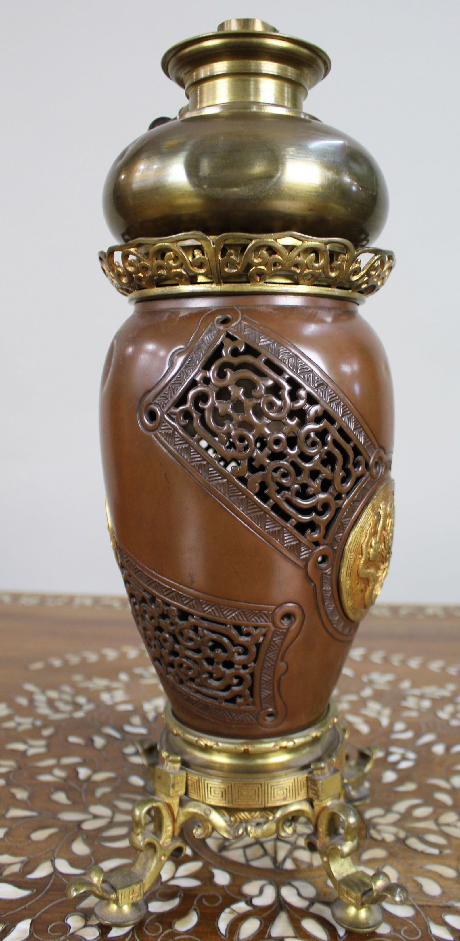 Meiji Period Japanese Bronze Oil Lamp c.1900 - 5