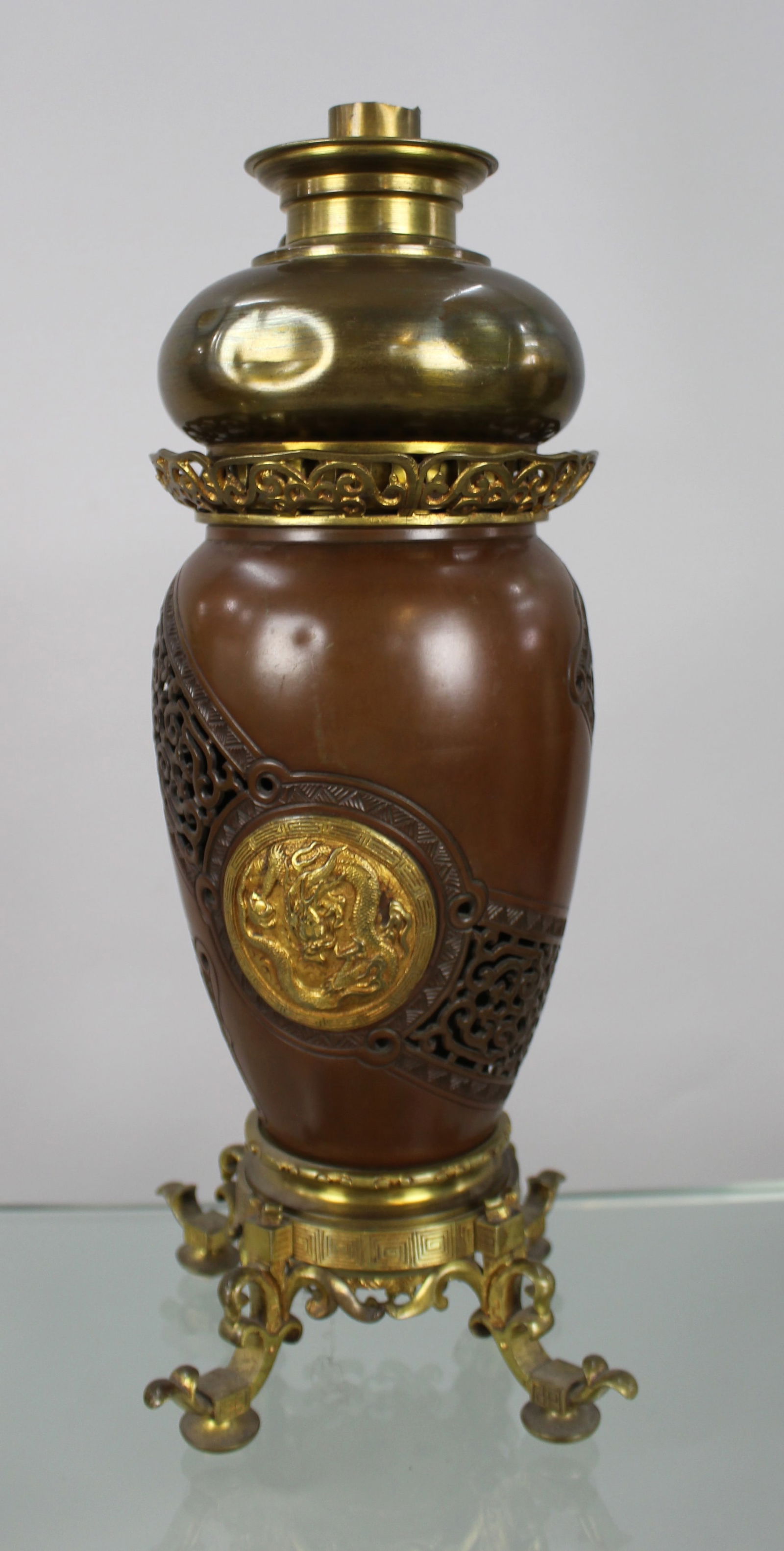 Meiji Period Japanese Bronze Oil Lamp c.1900 - 6