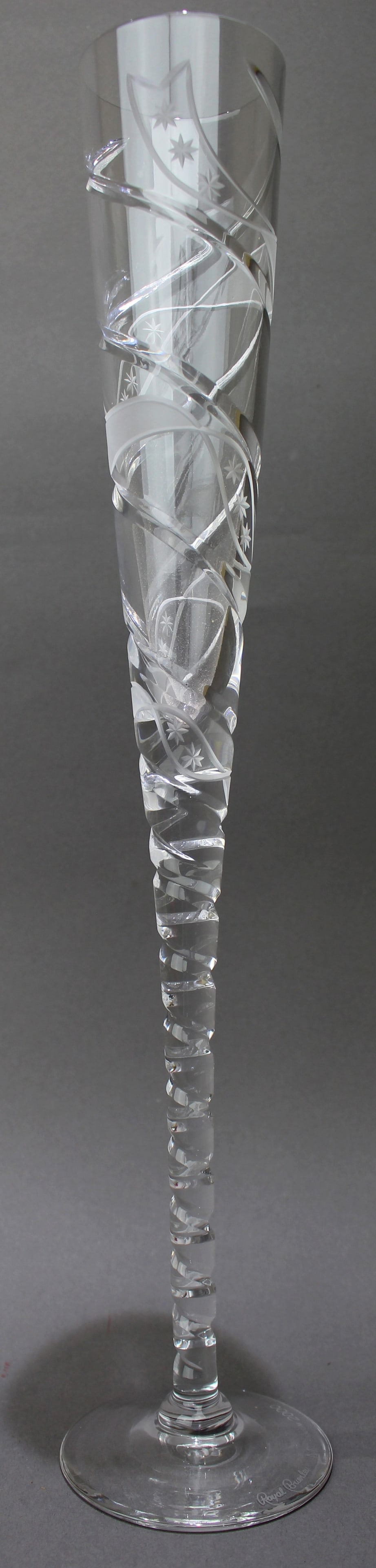 Set of 6 Fine Very Large Crystal Toasting Flutes - 3