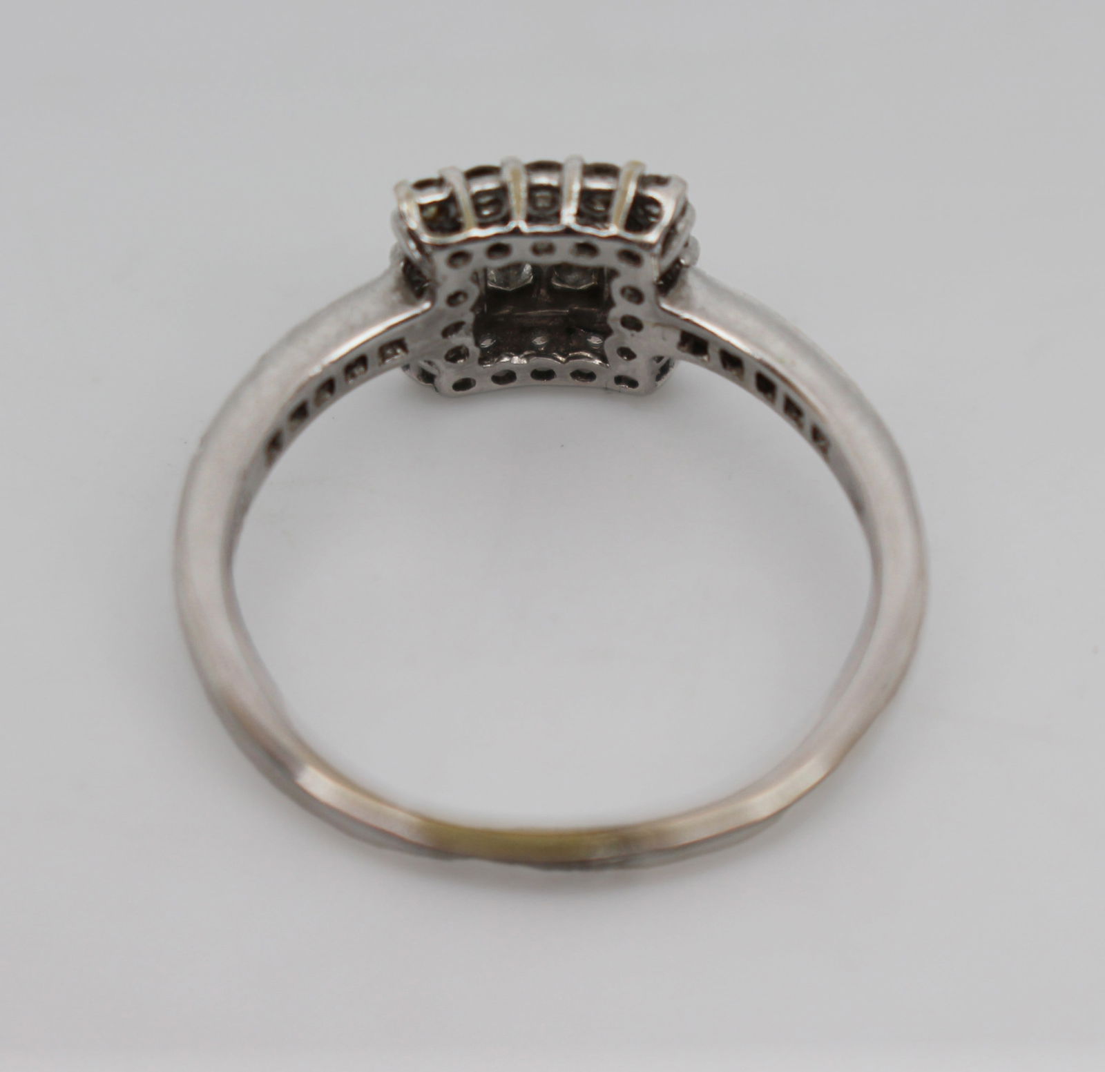 Diamond 18ct White Gold Ring 0.70 carat - 5