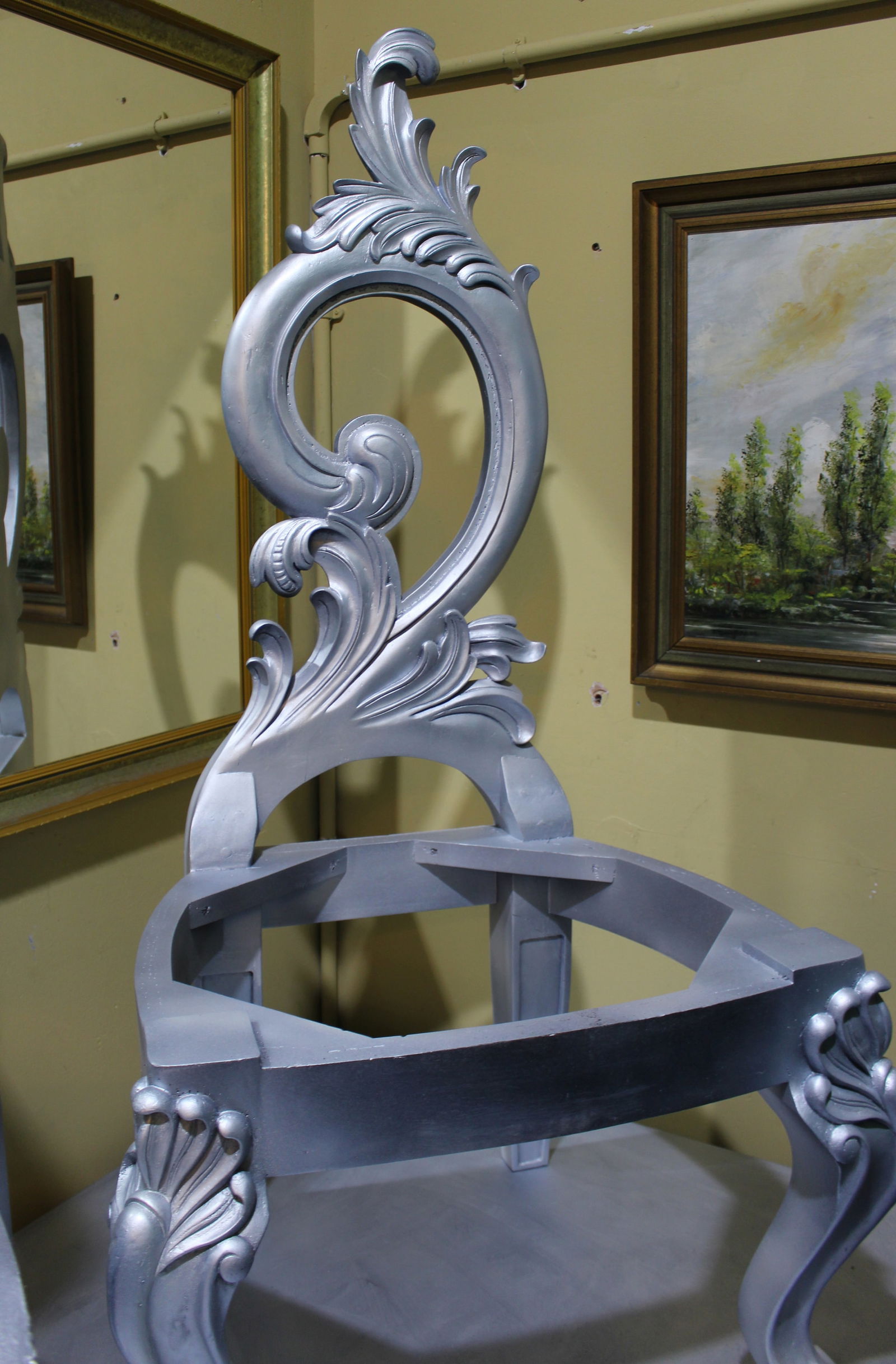 Harrison & Gil Styled Dining Table & 6 Chairs - 10