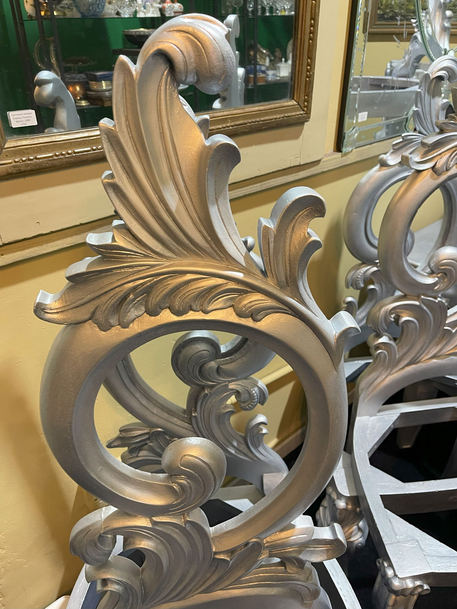 Harrison & Gil Styled Dining Table & 6 Chairs - 12