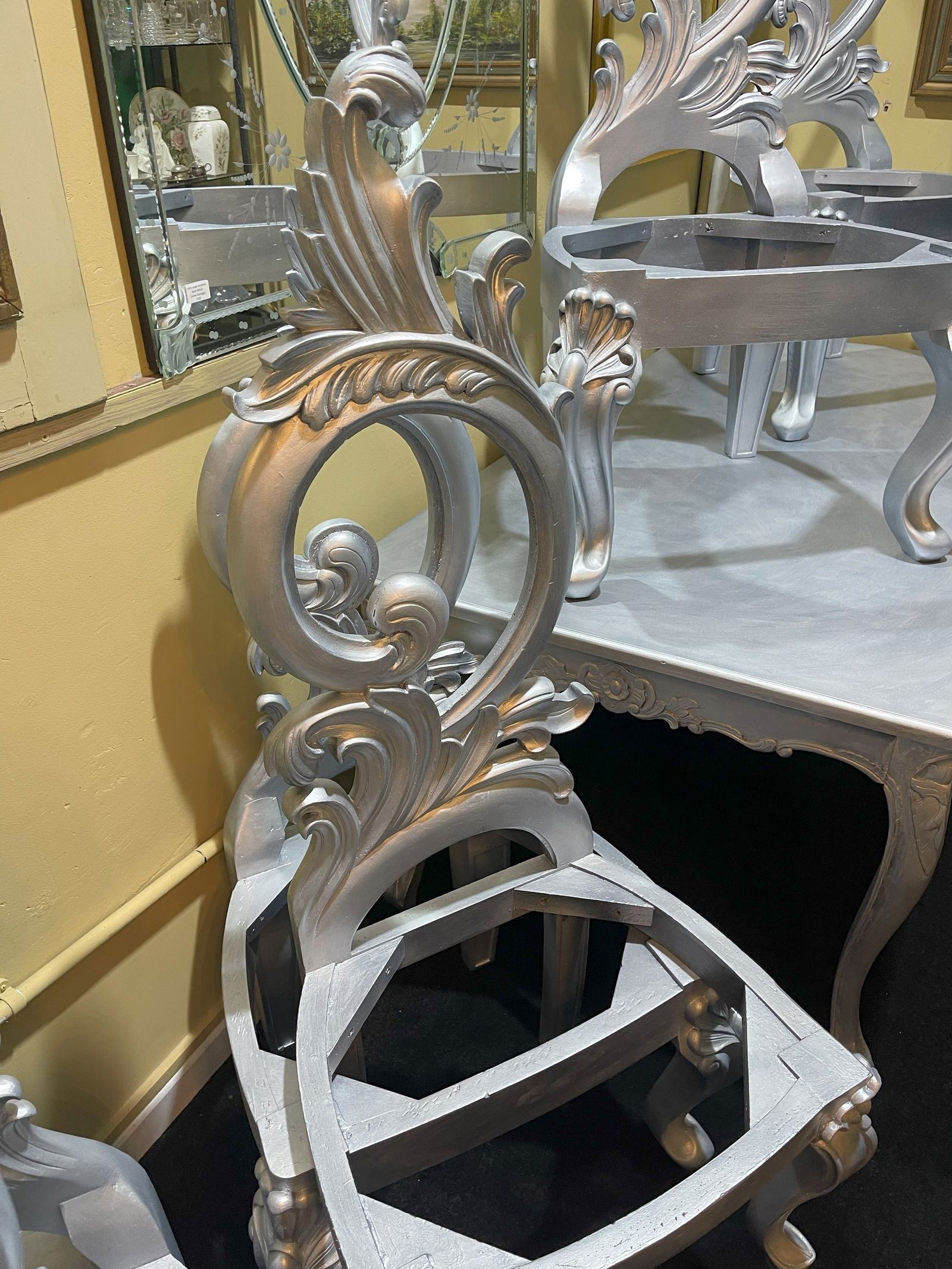 Harrison & Gil Styled Dining Table & 6 Chairs - 13