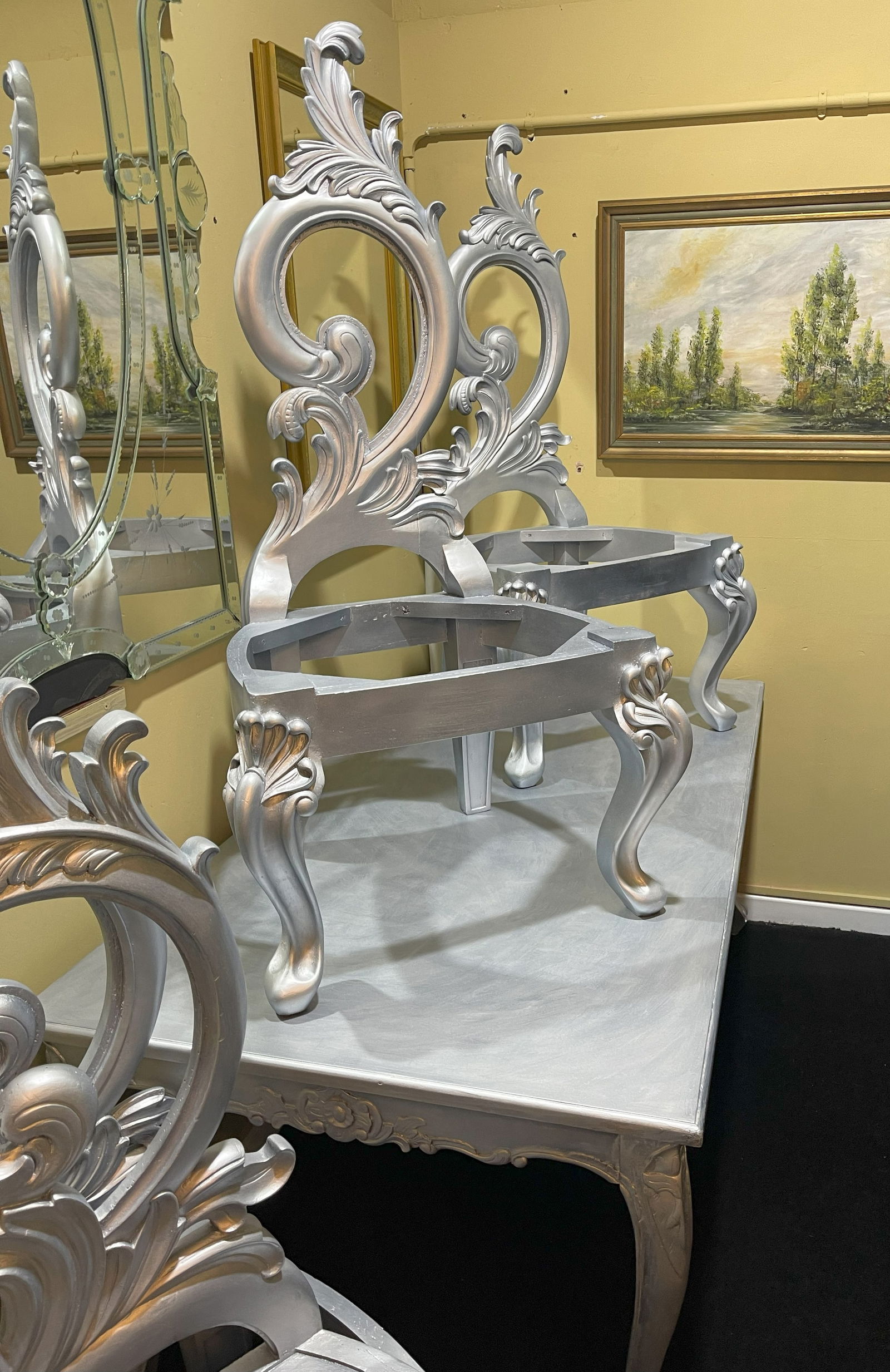 Harrison & Gil Styled Dining Table & 6 Chairs - 14