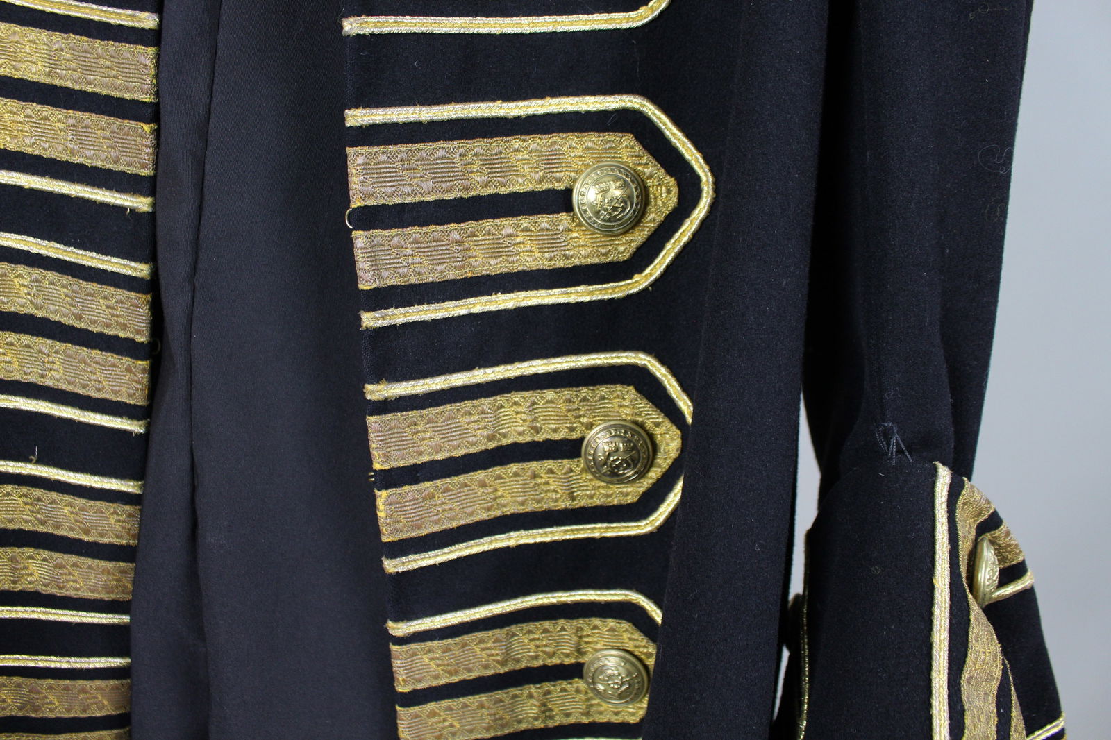 Decorative Vintage Ceremonial Wool Coat with Gold Braid Trim, 20th Century - 6