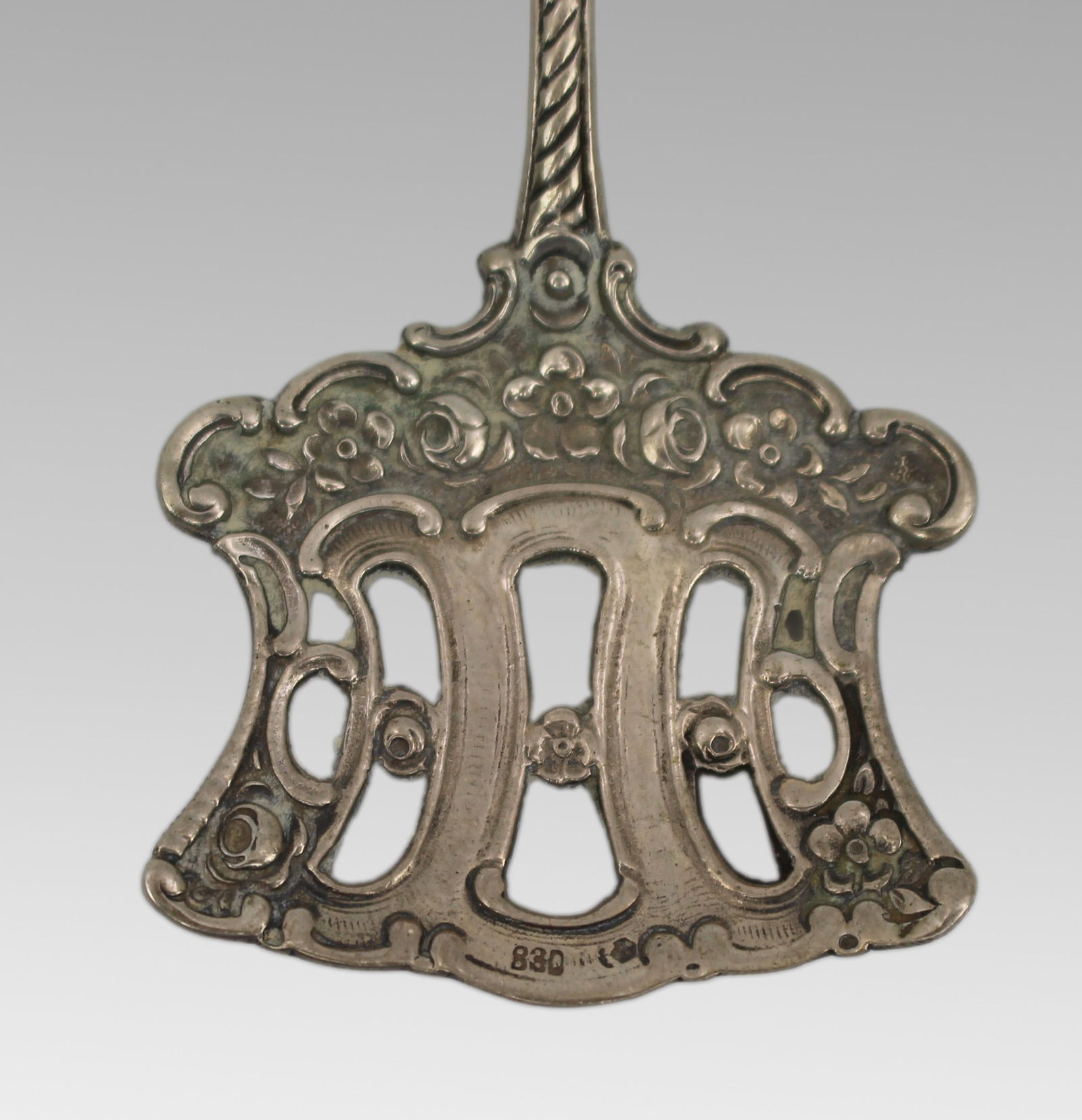 Antique Continental 830 Silver Pierced Pastry Server c.1890 - 3