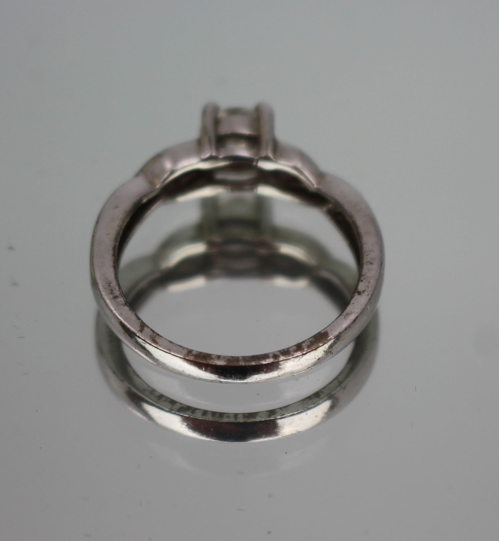 Vintage Silver Solitaire Ring - 4