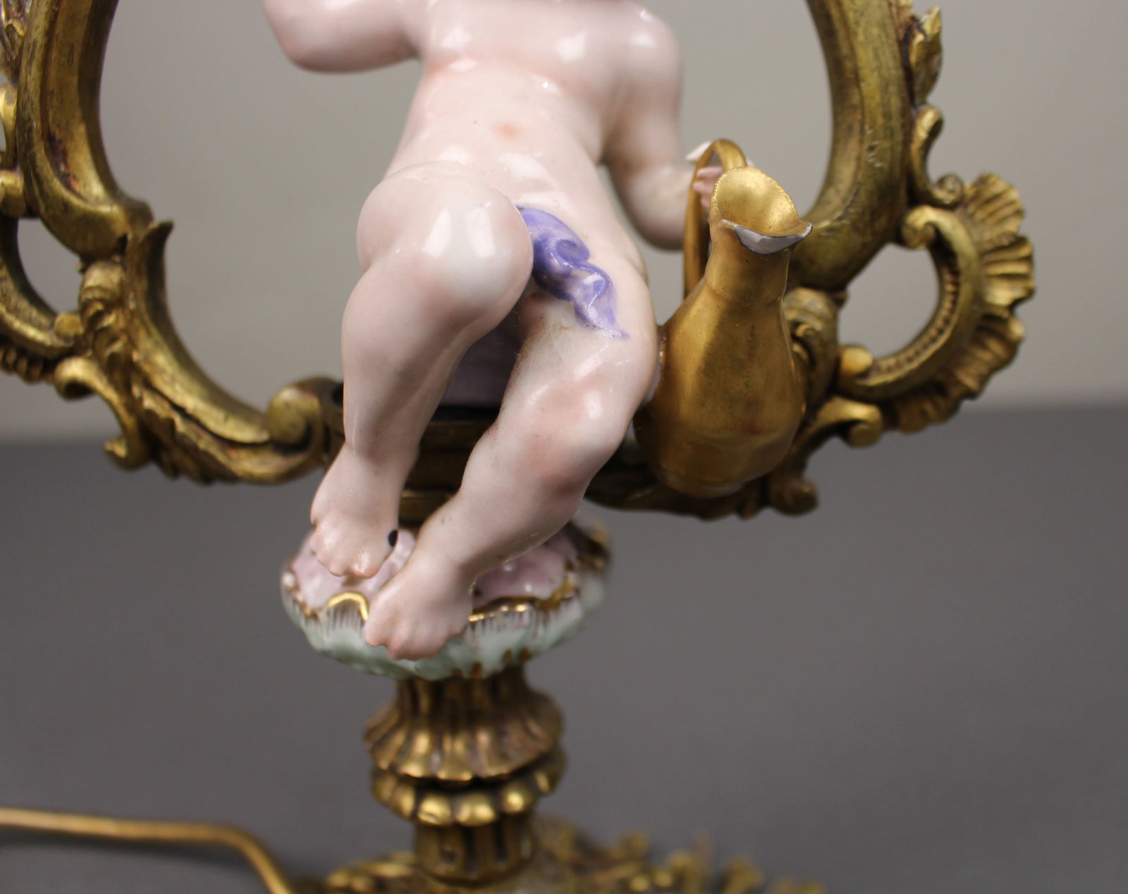 Antique Porcelain & Gilt Metal Cherub Table Lamp - 4