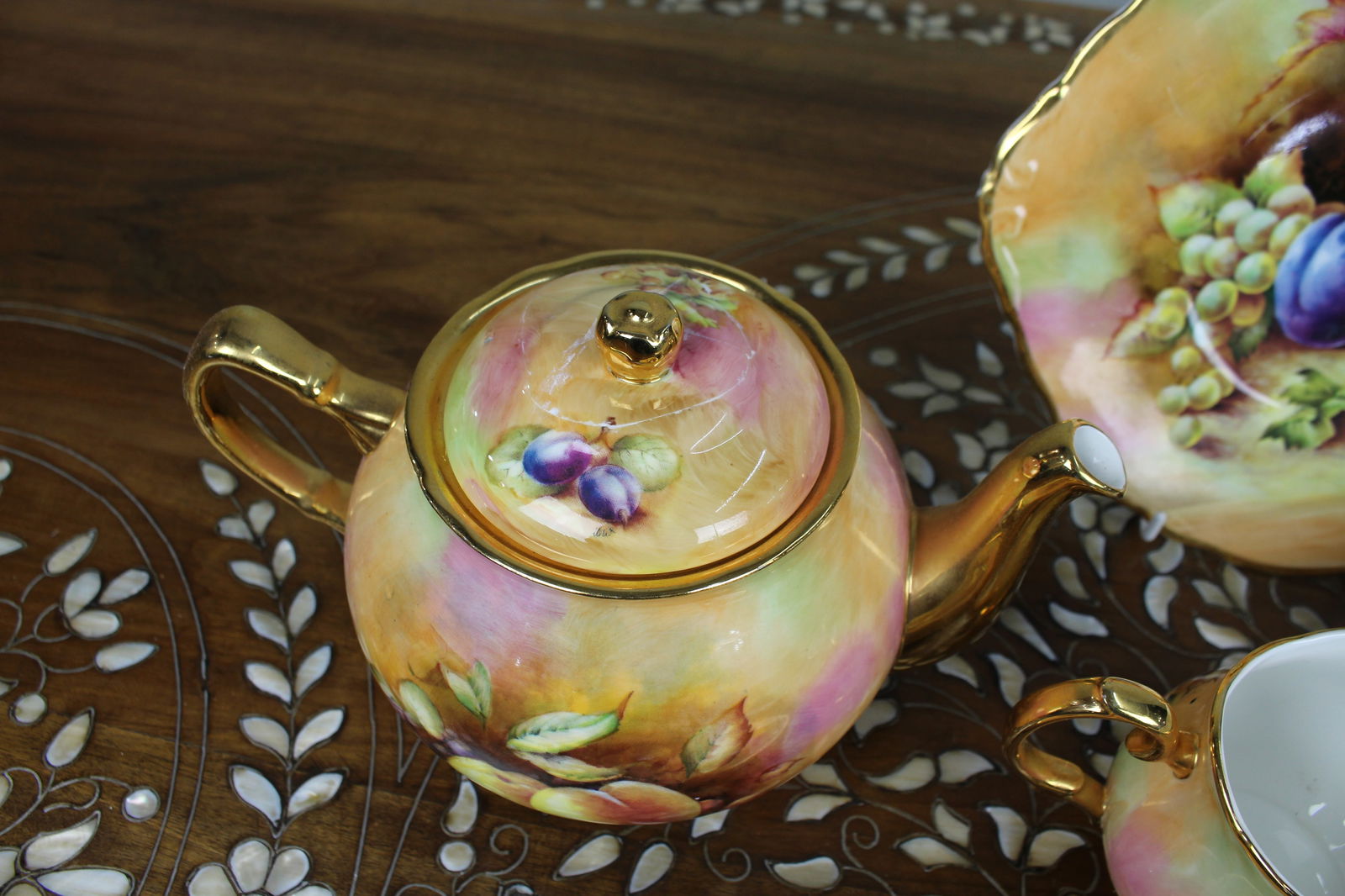 Claytonsdale Hand-Decorated Tea Service with Fruit Decoration - 3