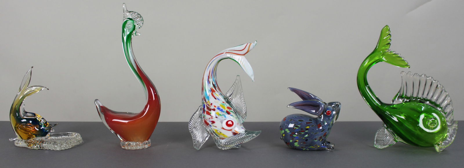 Collection of 5 Murano Glass Animal Sculptures: Title: Collection of 5 Murano Glass Animal Sculptures Description: Collection of 5 Murano Glass Animal Sculptures Condition: Used Delivery option: Collection & Delivery Location Category: