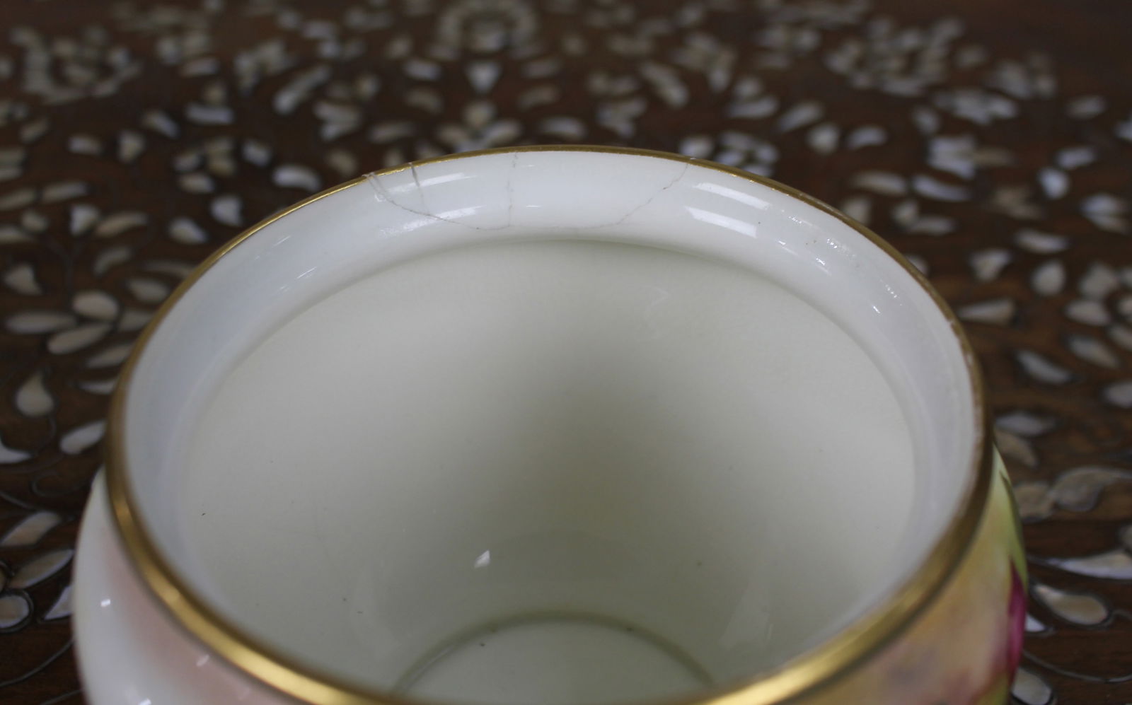 Antique Royal Worcester Hand-Painted Rose Vase – F132 (Date Code 1912) - 12