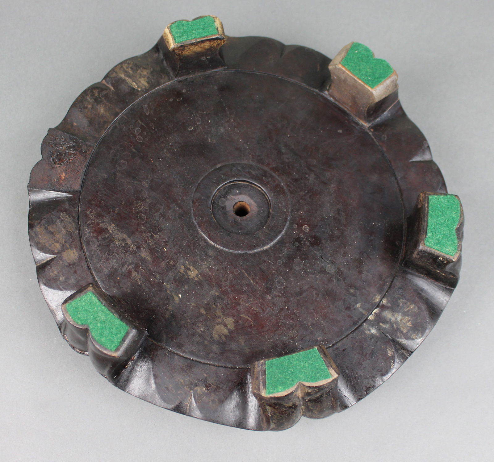 Antique Carved Stand - 7