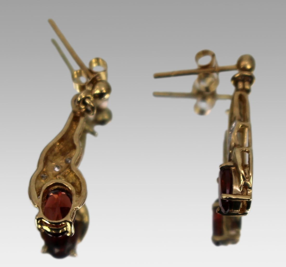 Pair of Earrings Garnets & Diamonds 9ct Gold - 2