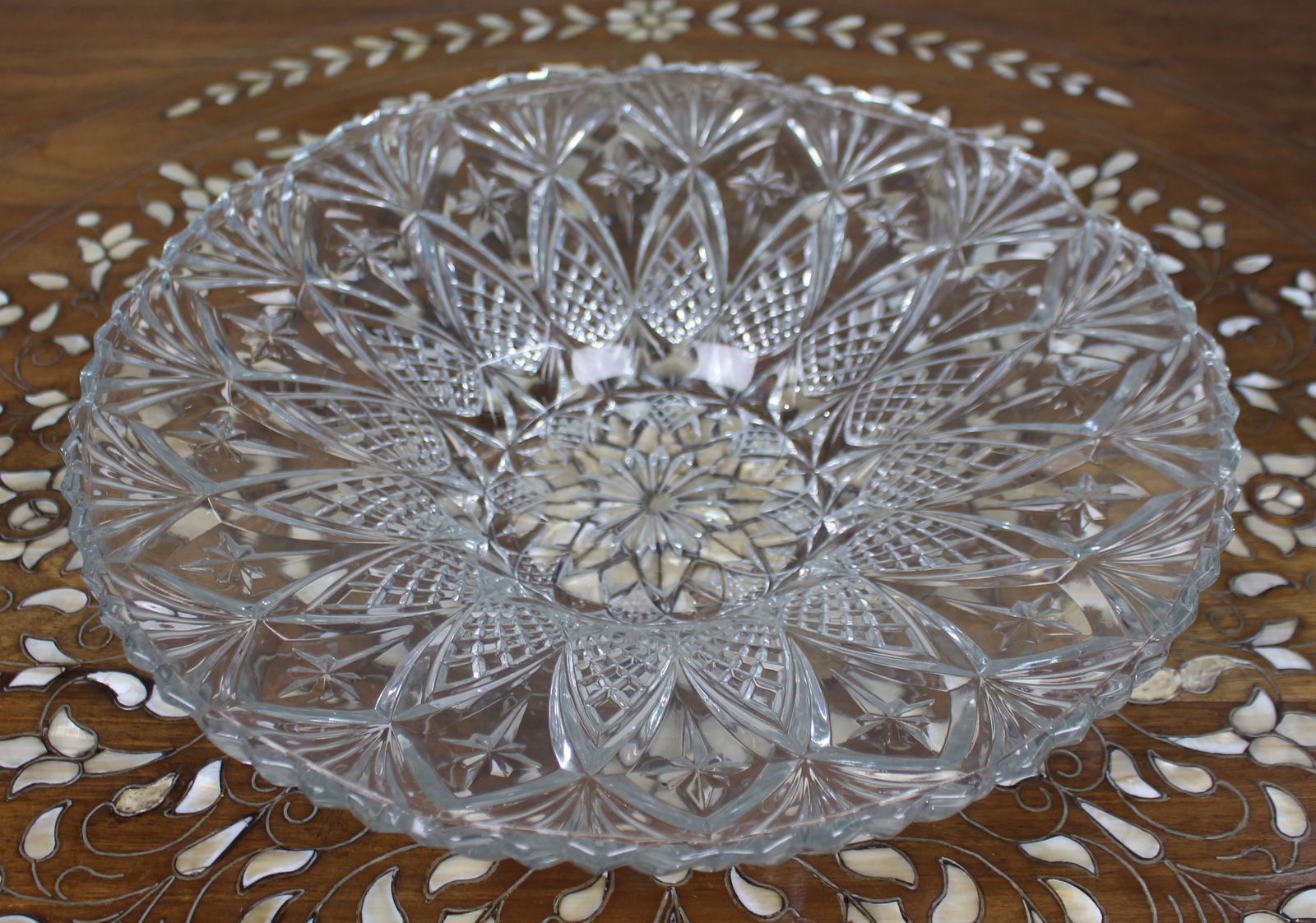 Vintage French Pressed Glass Centrepiece Bowl - 2