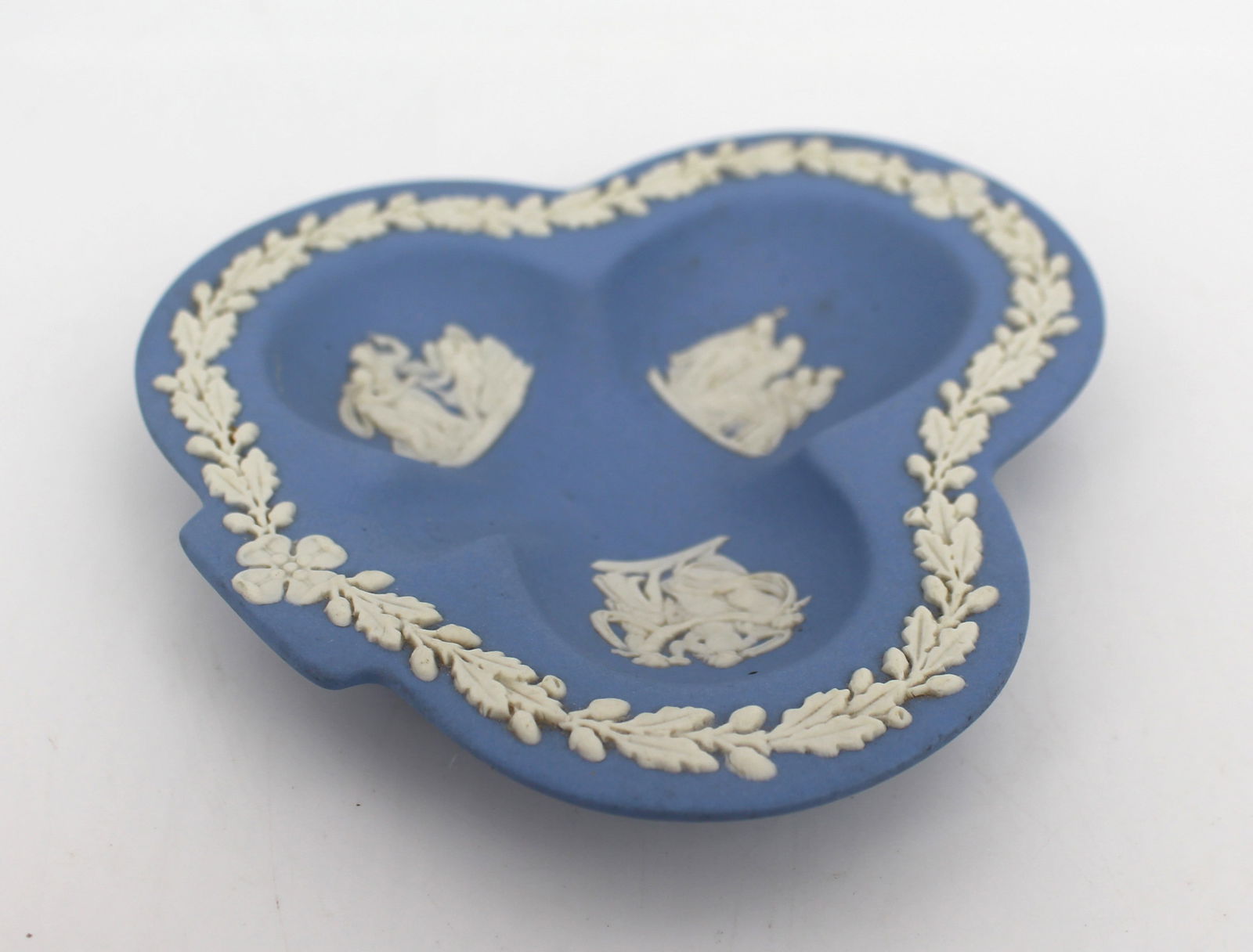 Wedgwood Jasperware Trefoil Dish - 2
