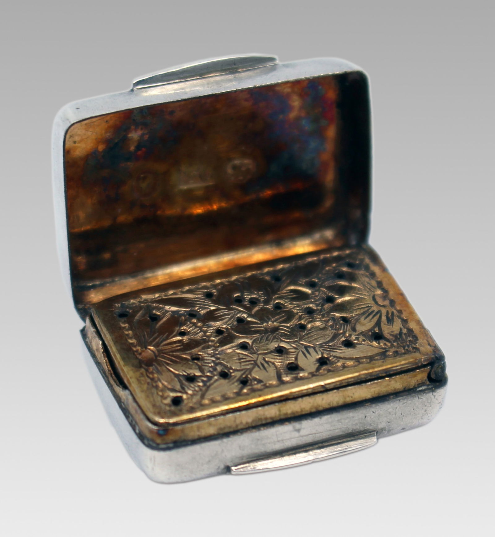 Early Victorian Solid Silver Vinaigrette by Francis Clark 1842 - 3