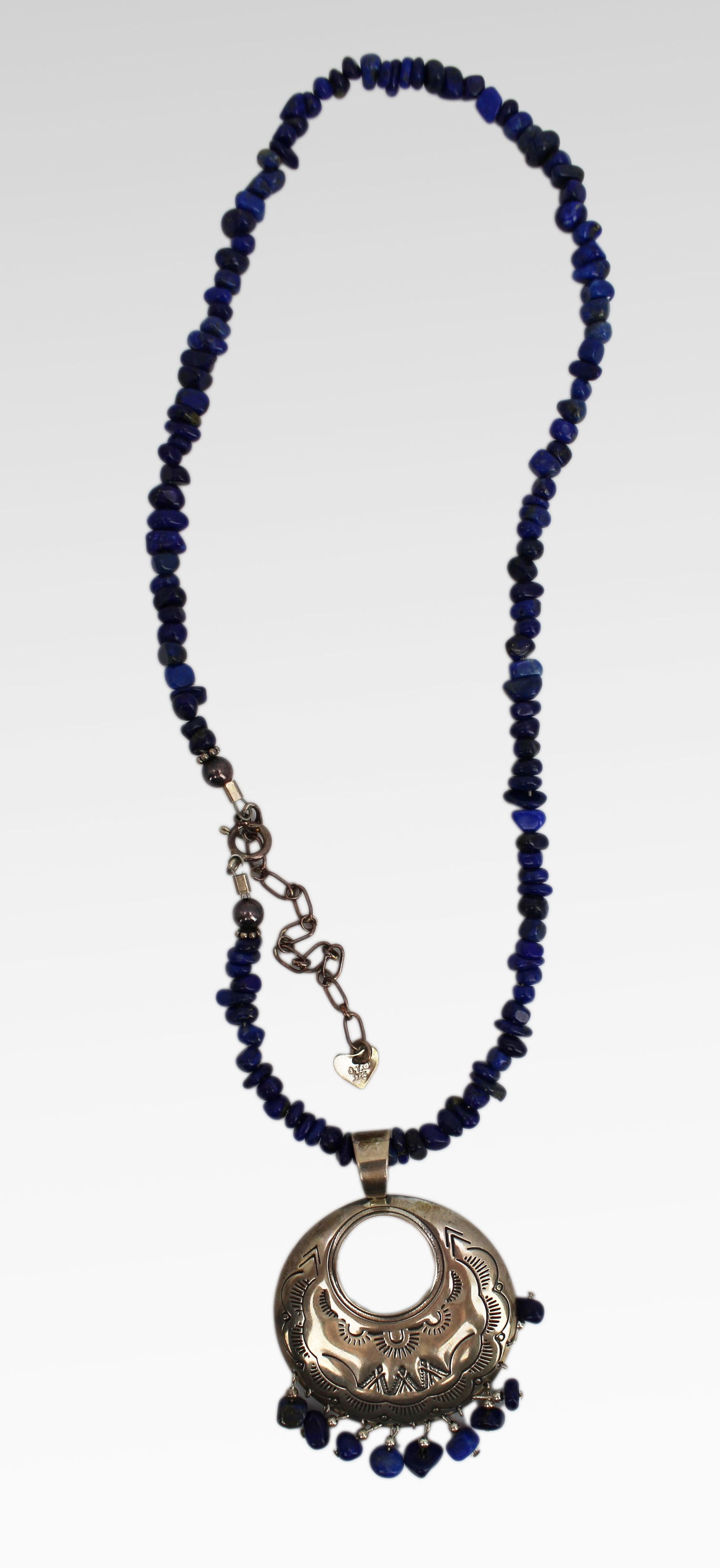 Vintage Lapis Lazuli Bead Necklace wih Sterling Silver Pendant (1 of 3)