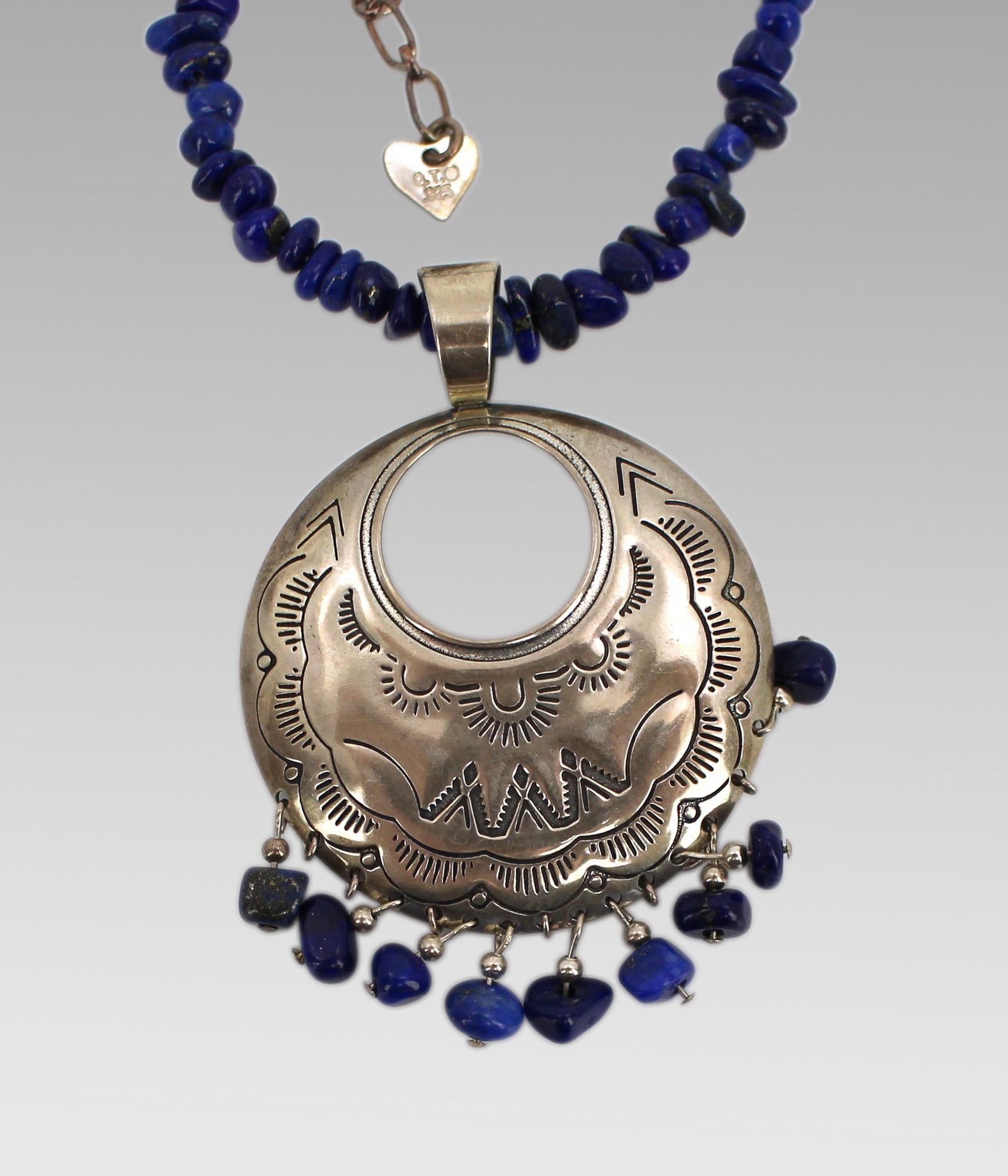 Vintage Lapis Lazuli Bead Necklace wih Sterling Silver Pendant - 2