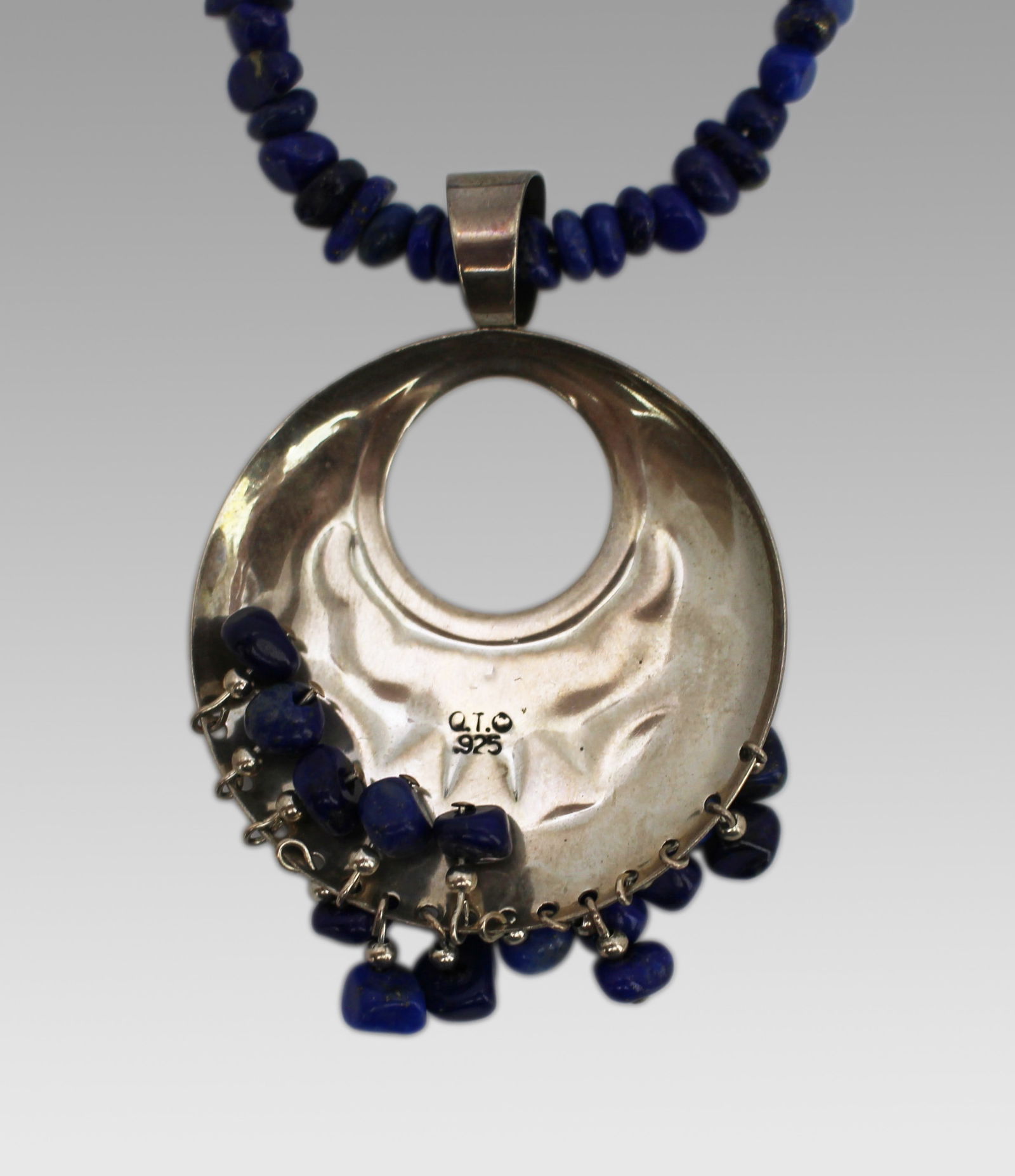 Vintage Lapis Lazuli Bead Necklace wih Sterling Silver Pendant - 3