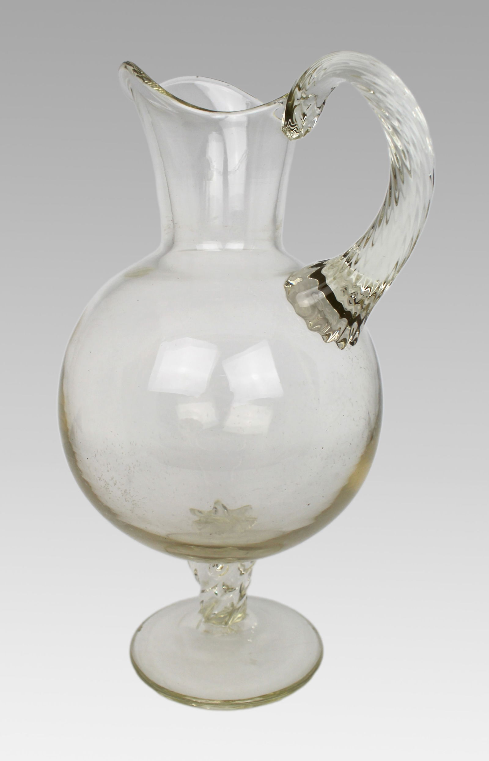 Antique Glass Footed Ewer, Late 19th Century - 3