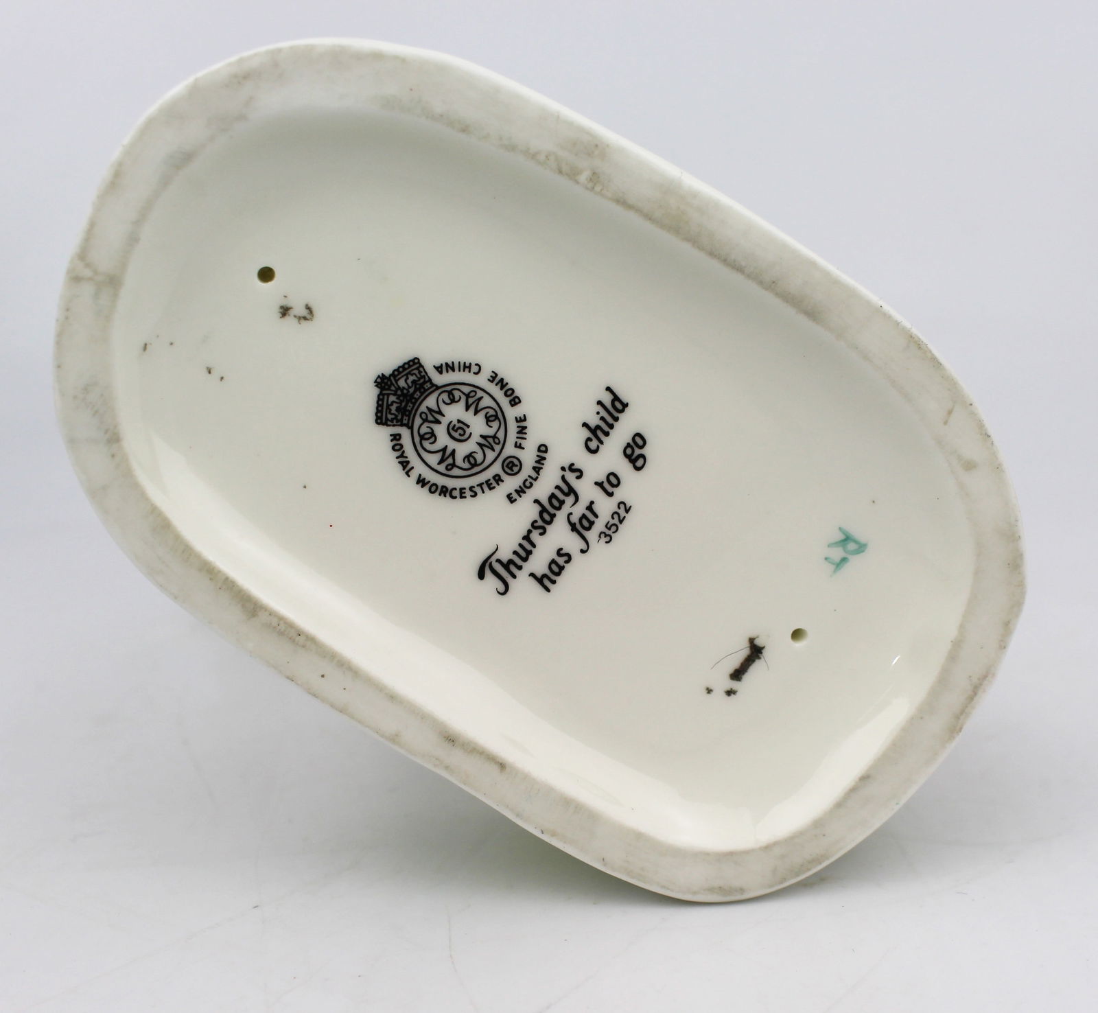 Royal Worcester Figurine Thursday's Child - 3