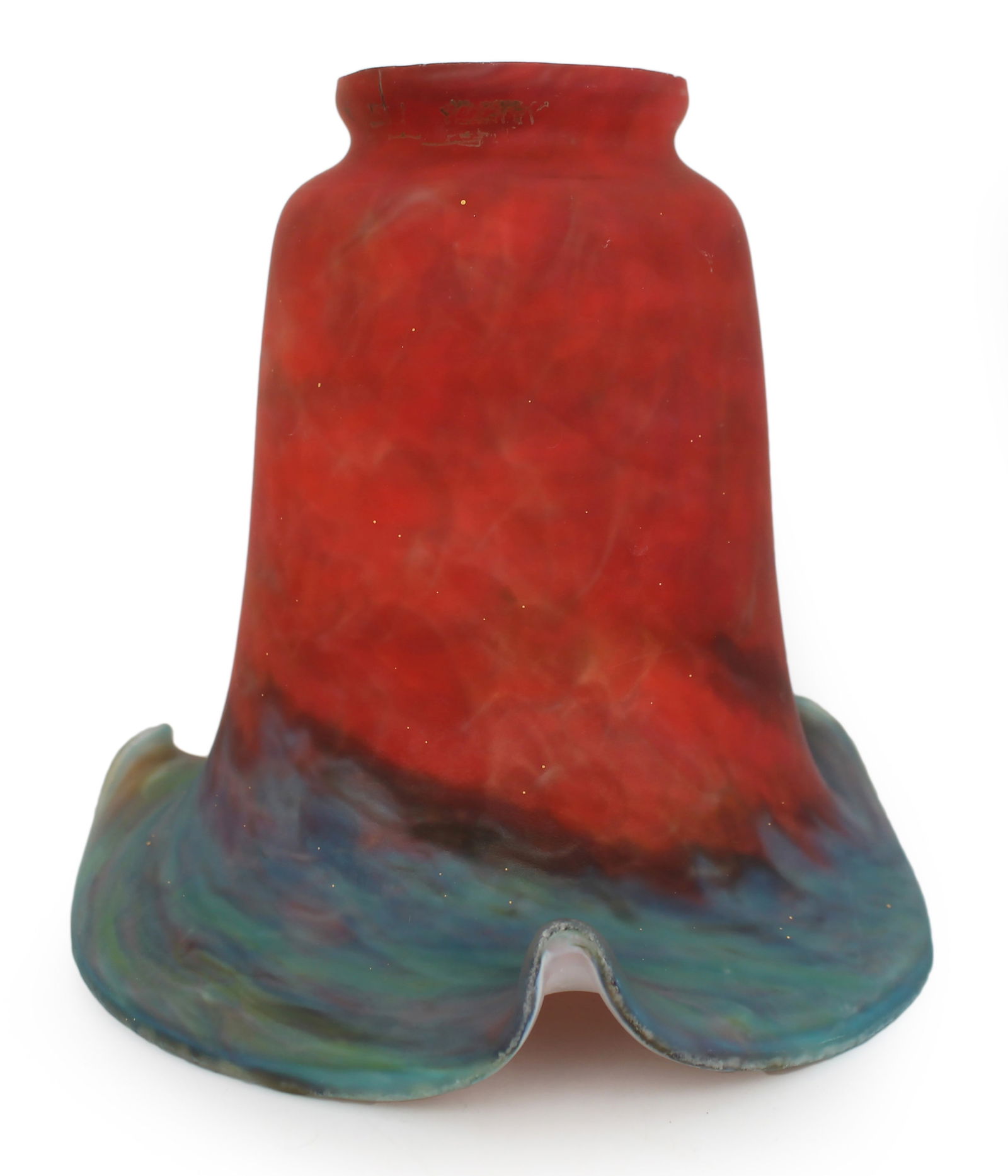 Vintage Red & Blue Art Glass Lampshade: Title: Vintage Red & Blue Art Glass Lampshade Description: Vintage Red & Blue Art Glass Lampshade Vintage 20th century Red & Blue Art Glass Measures 14 x 14 x 13