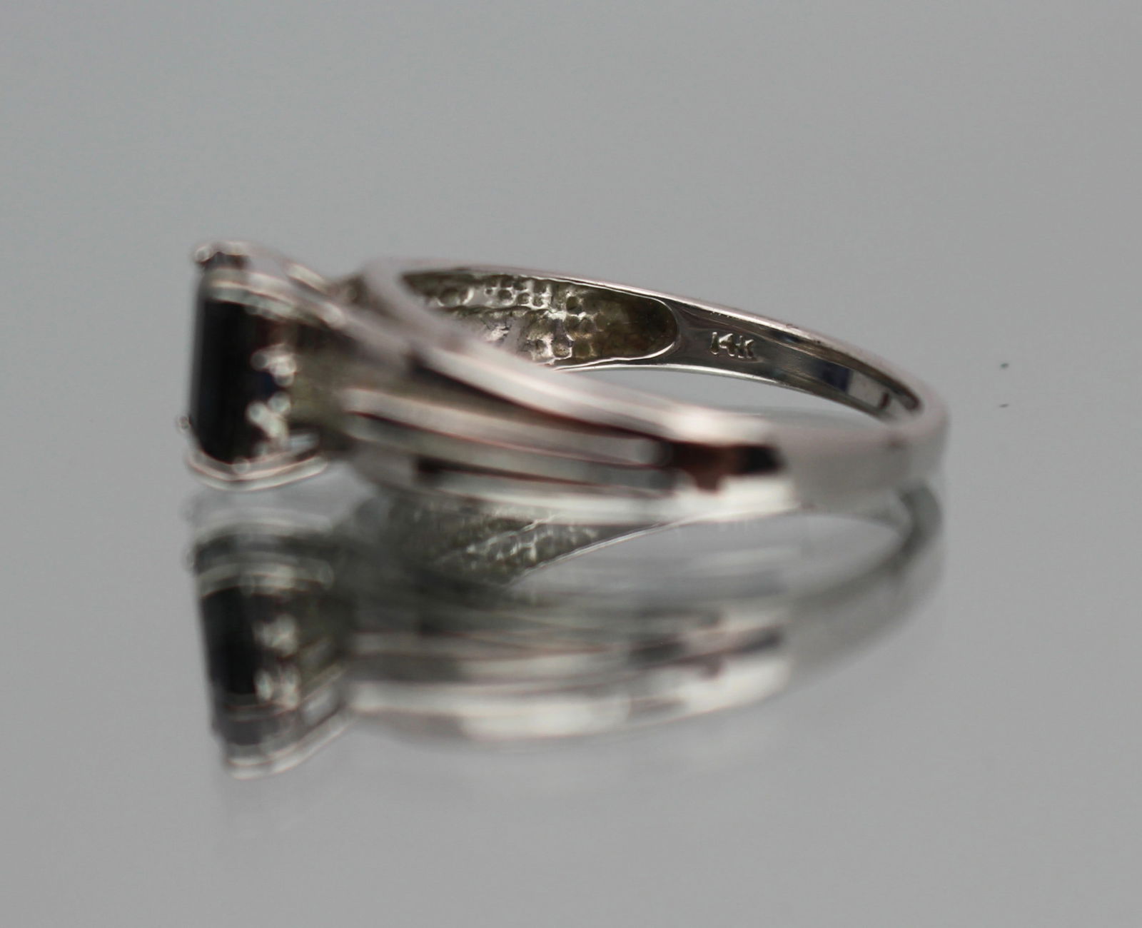 Emerald Cut Tourmaline 14ct White Gold Ring - 4