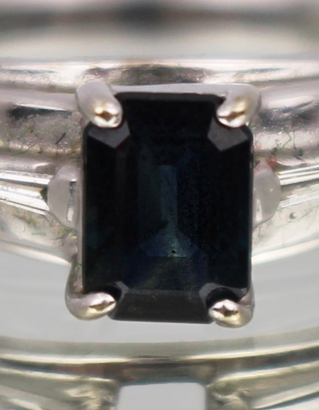 Emerald Cut Tourmaline 14ct White Gold Ring - 6