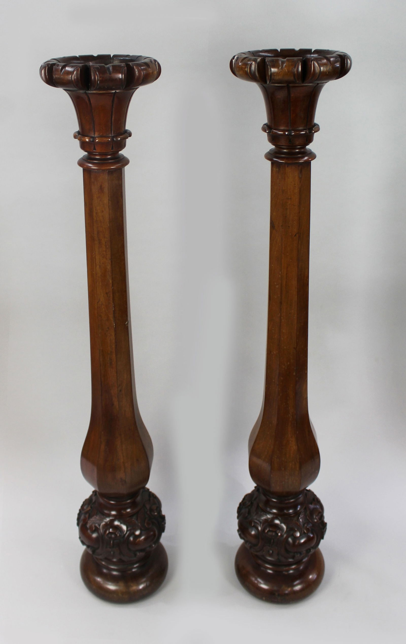 Pair of Early Victorian Carved Mahogany Pedestals - 2