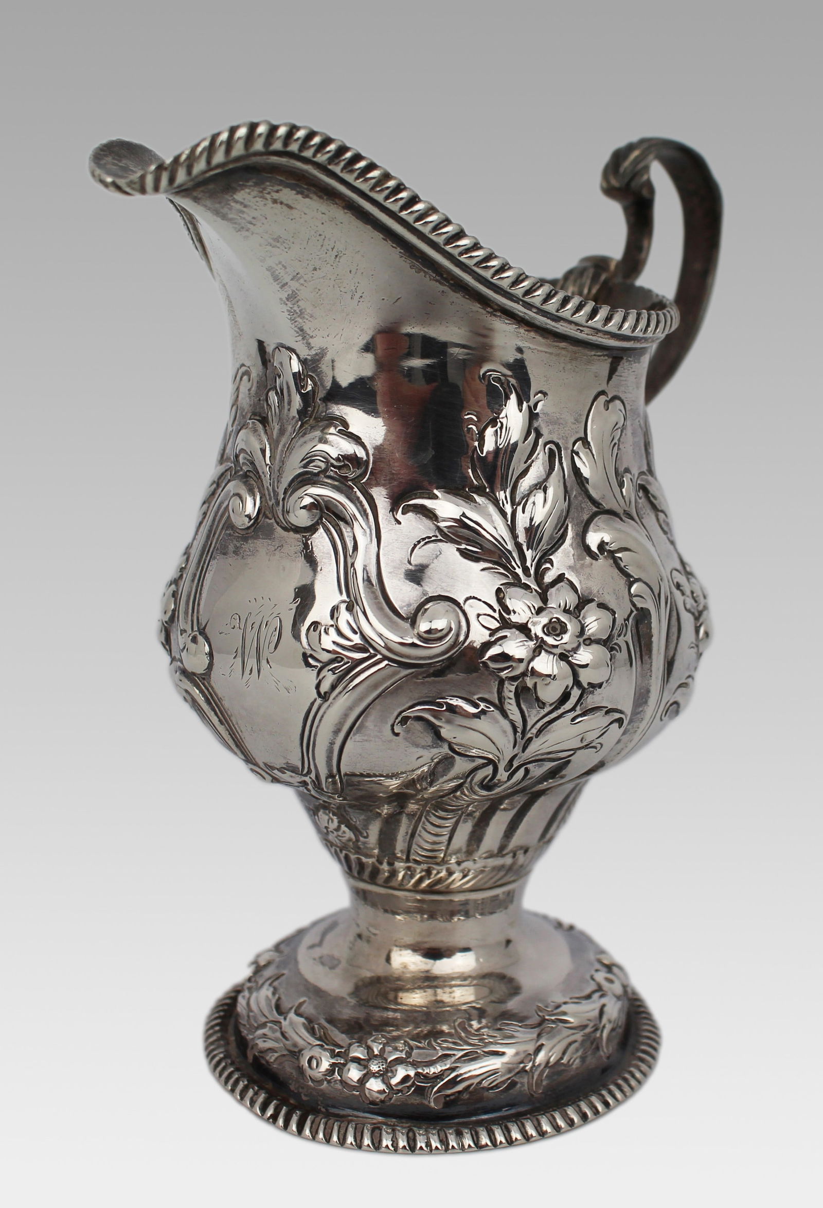 Fine Solid Silver Cream Jug London 1759 - 6