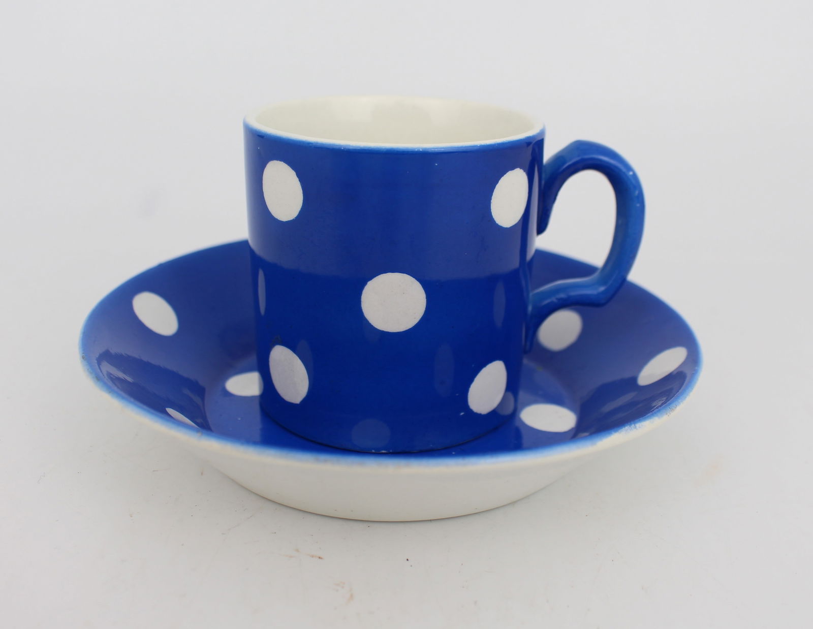 Dutch Societe Ceramique Maestricht Cup & Saucer: Title: Dutch Societe Ceramique Maestricht Cup & Saucer Description: Dutch Societe Ceramique Maestricht Demitasse Cup & Saucer Demitasse or coffee can & saucer Blue & white