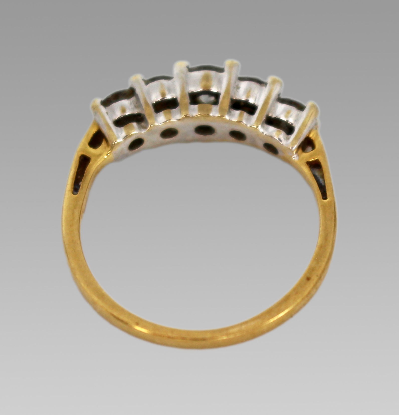 18ct Yellow Gold Diamond Five-Stone Ring – 0.75 Carat - 2