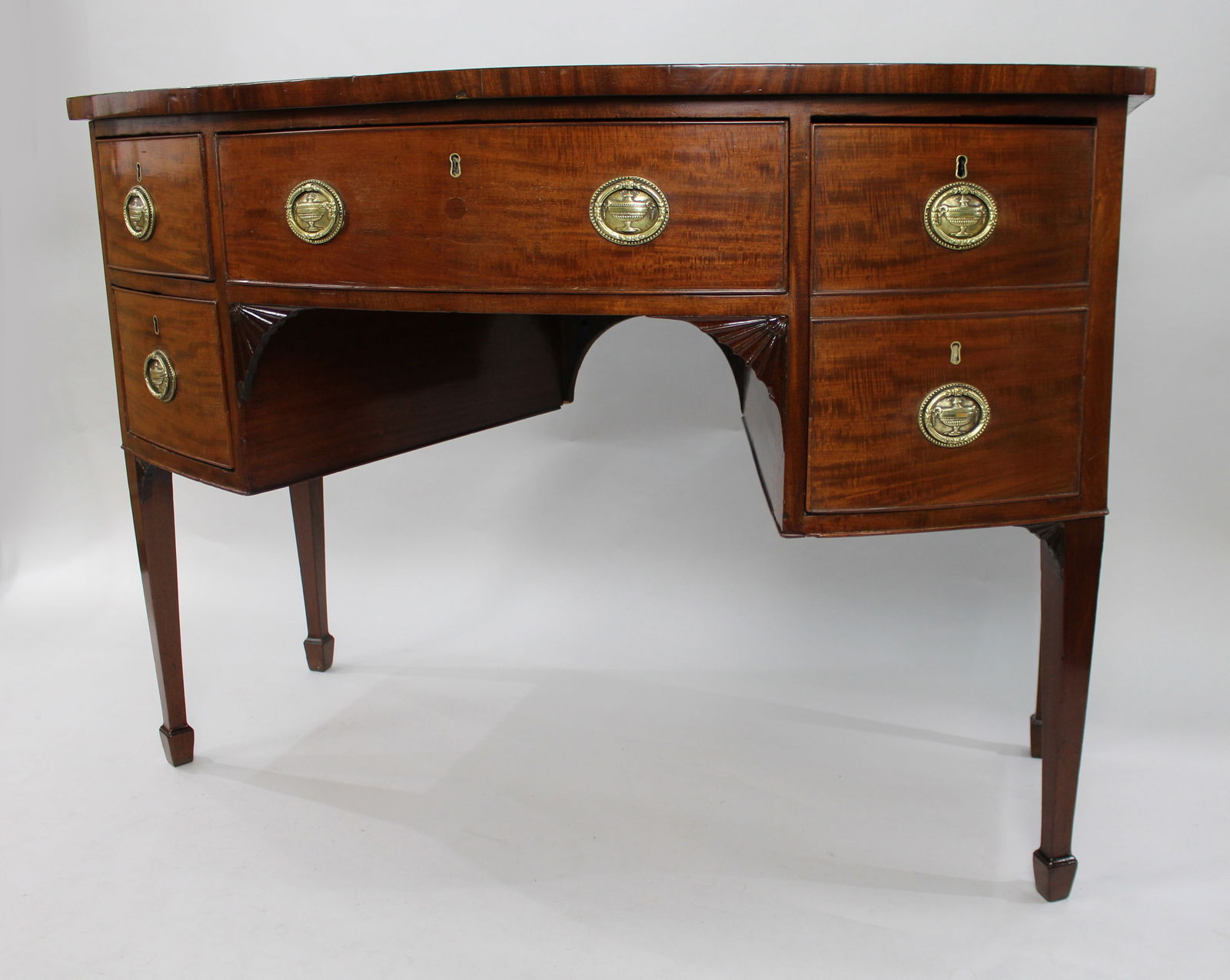 George III Mahogany Bow Fronted Serving Table - 5