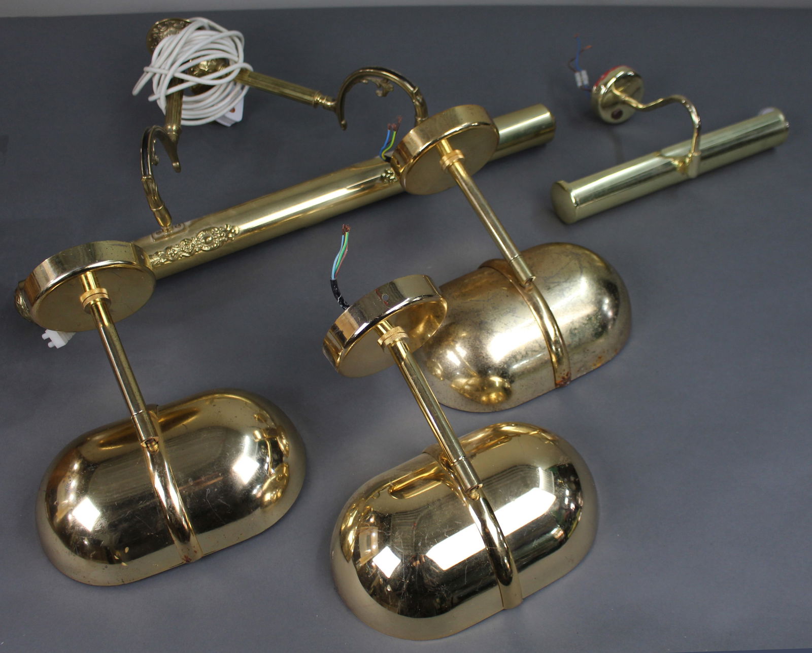Collection of 5 Vintage Gold Plated Wall Lights (1 of 6)