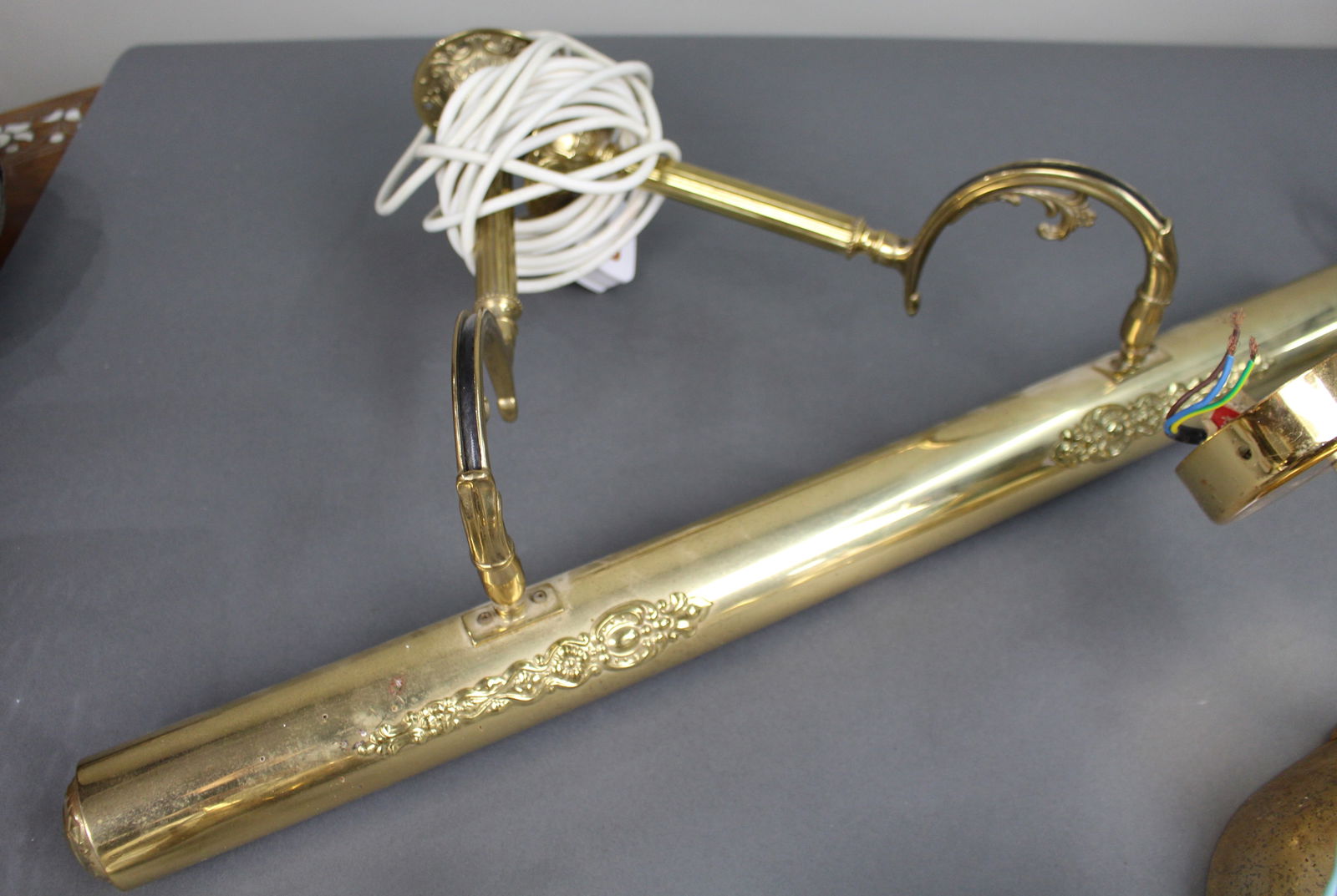 Collection of 5 Vintage Gold Plated Wall Lights - 4