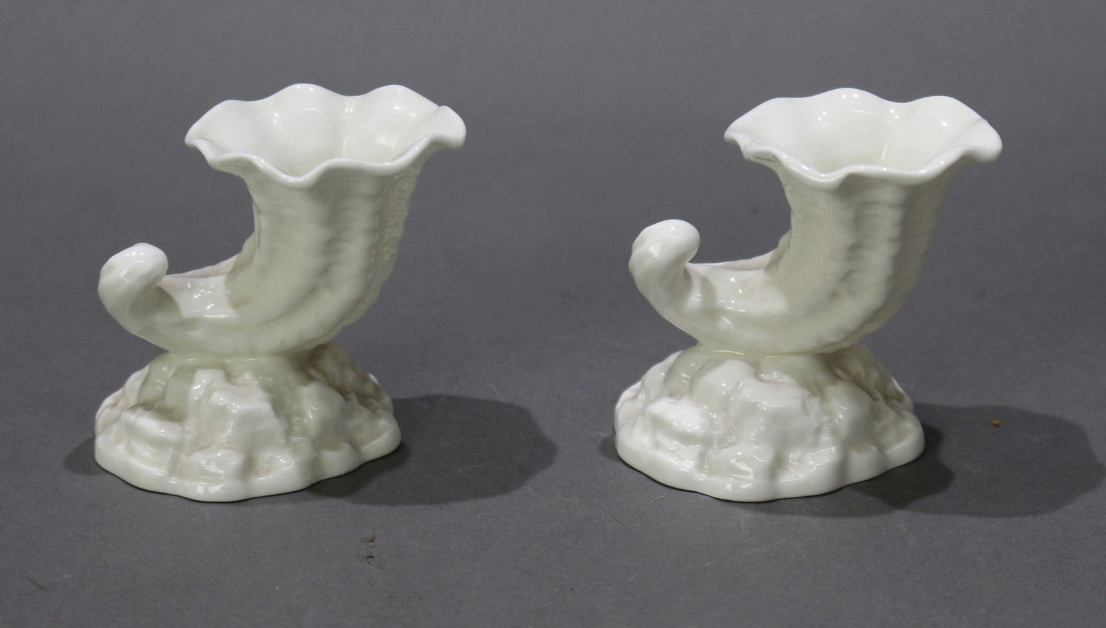 Pair of Royal Worcester Cornucopia Bud Vases 3212 1960 (1 of 6)