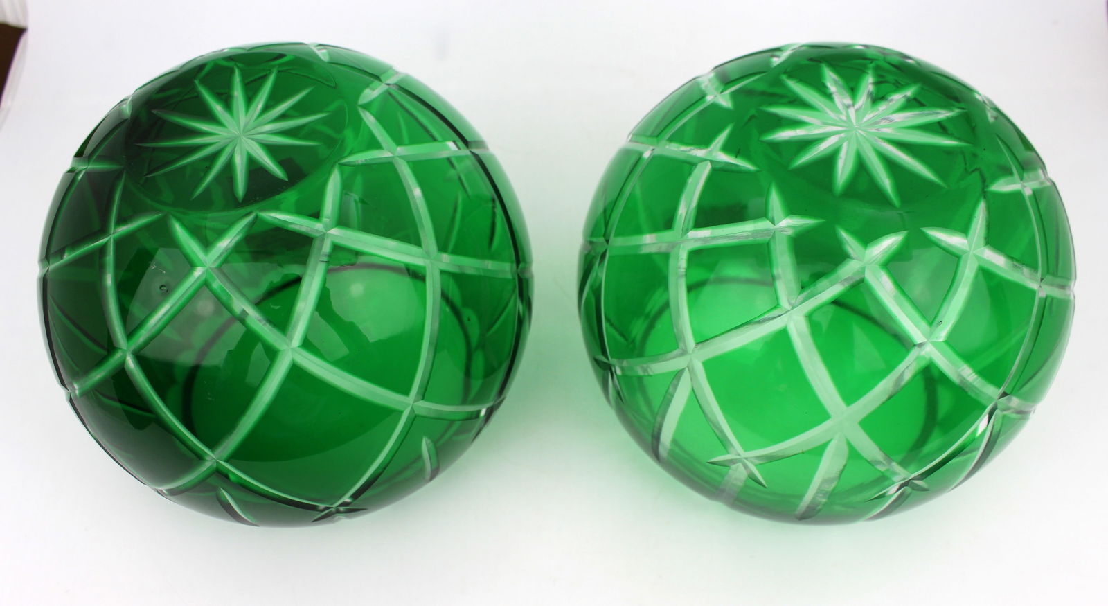 Garniture of Three Vintage Gorham Green Overlay Cut Crystal Bowls - 7